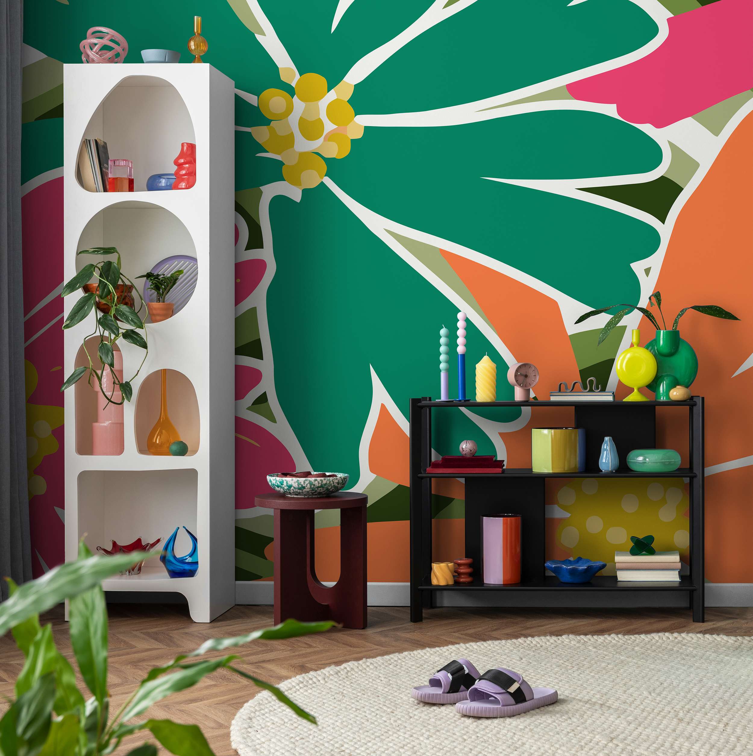 Floral Wallpaper With An Abstract Style In Green, Pink, And Orange - C133