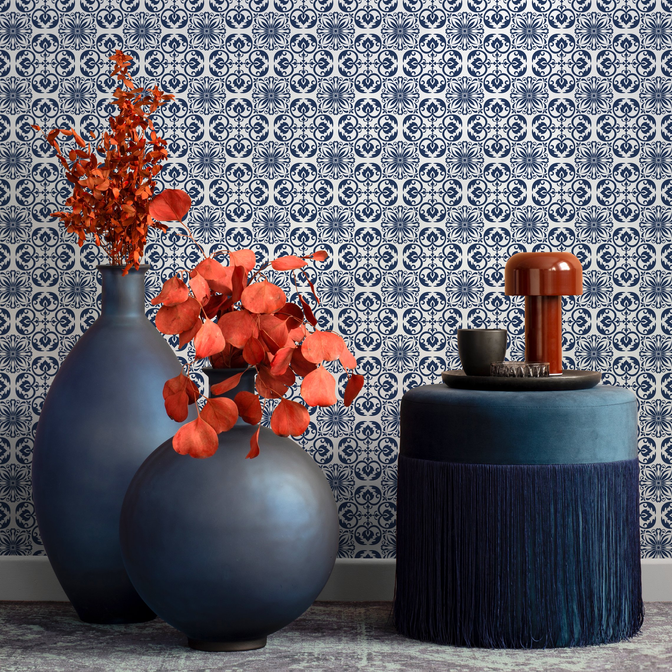 Tile Wallpaper With An Intricate Medallion Motif In Blue And White - C190