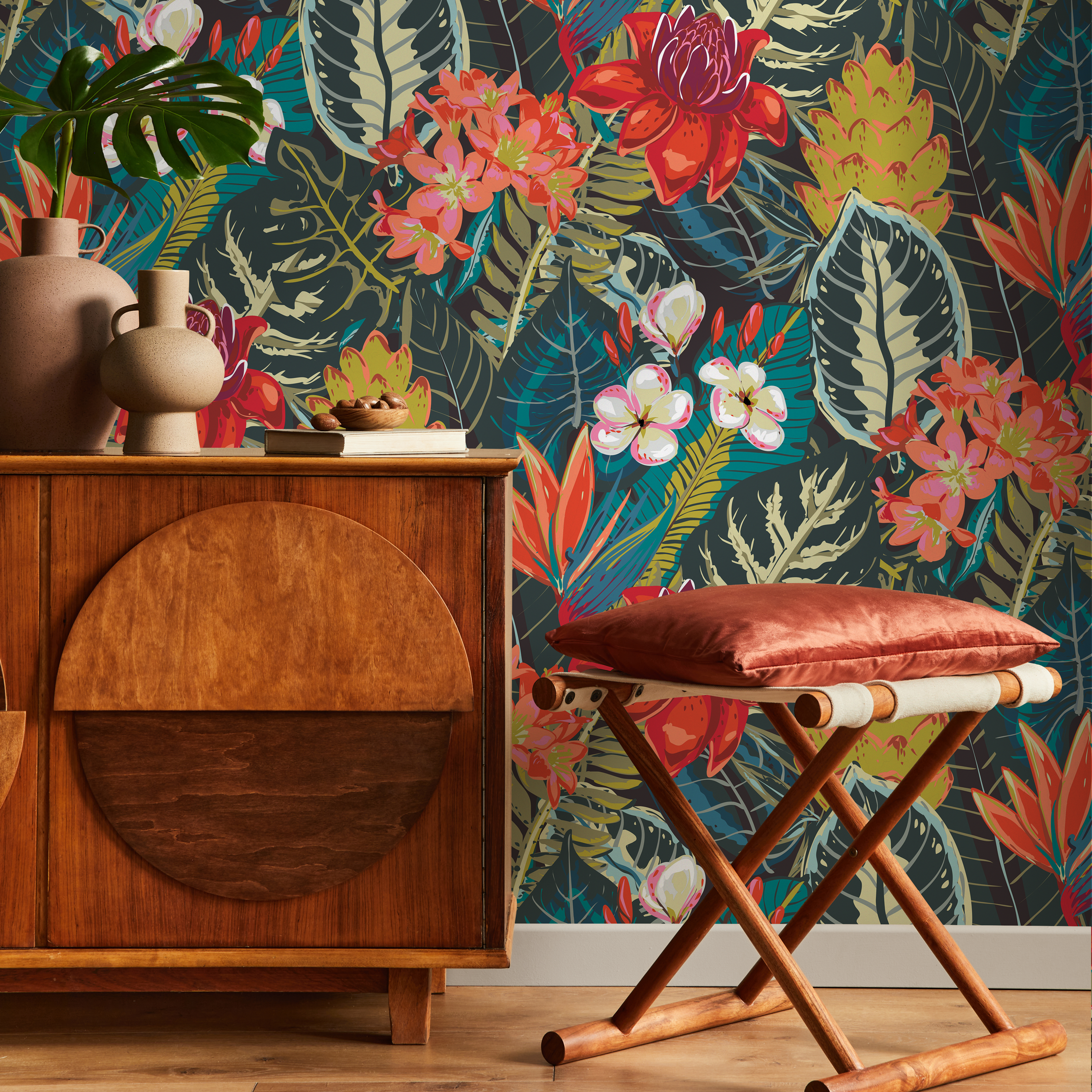 Botanical Wallpaper With A Lush Tropical Motif In Red, Pink, And Green - C206
