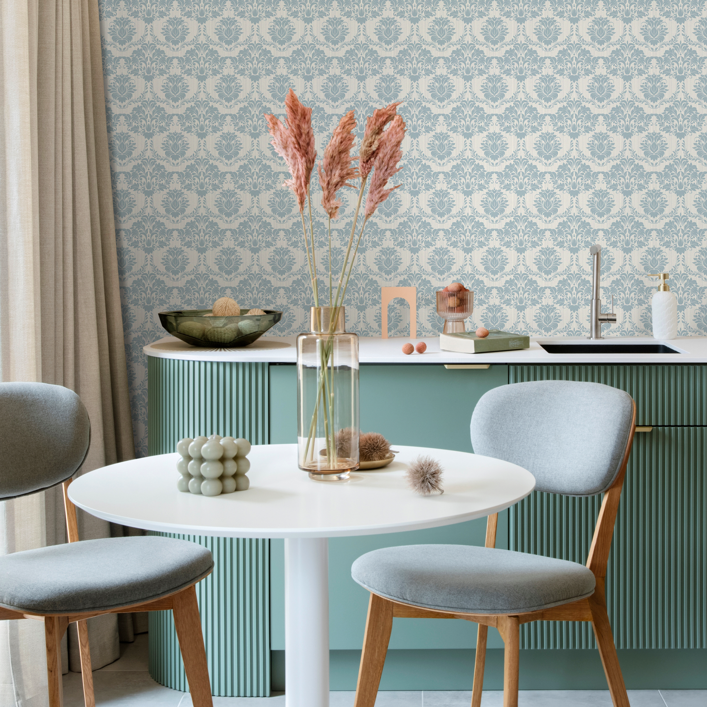 Damask Wallpaper Featuring A Classic Ornate Motif In Blue And Cream - C309
