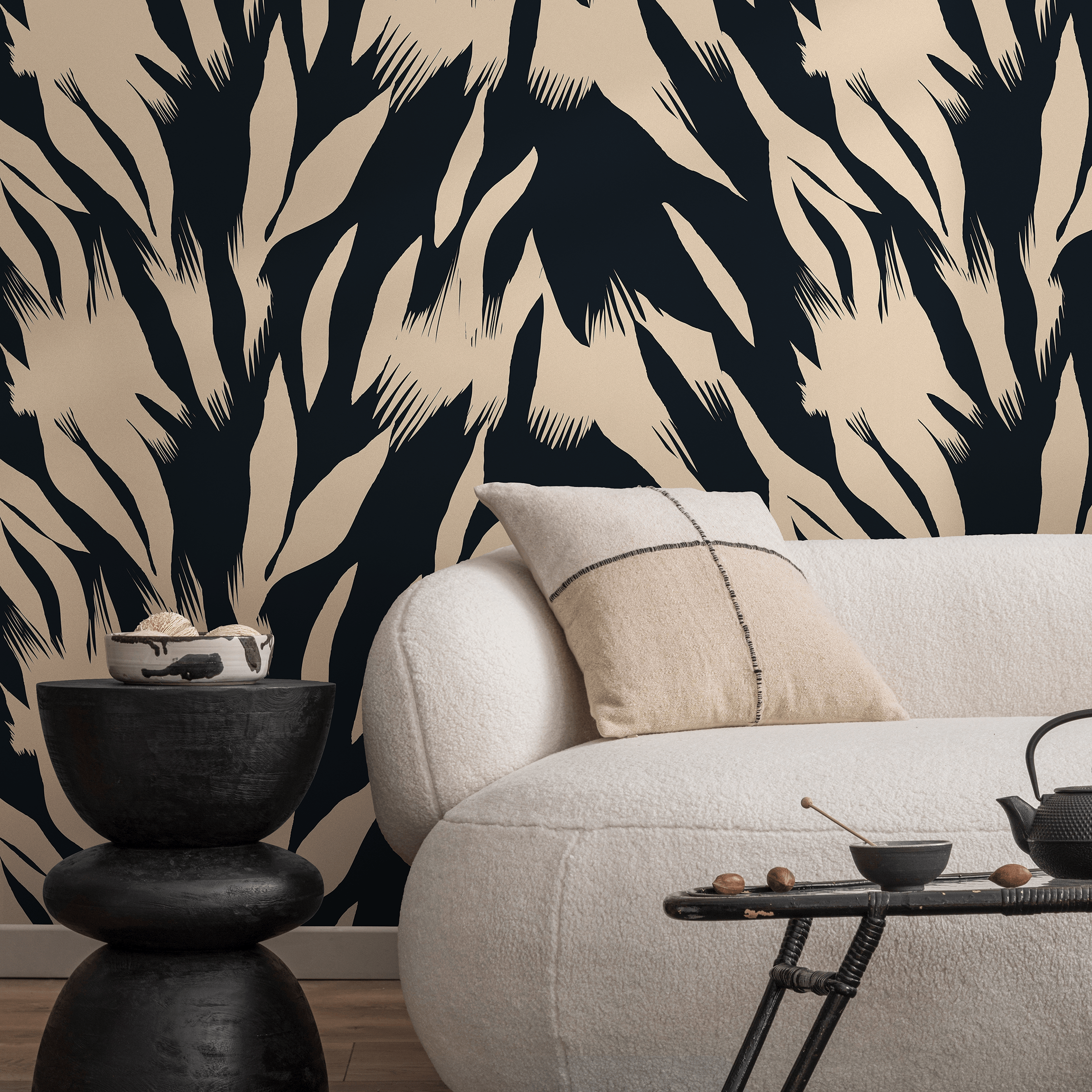 Abstract Wallpaper With Bold Brushstrokes In Black And Cream - C343