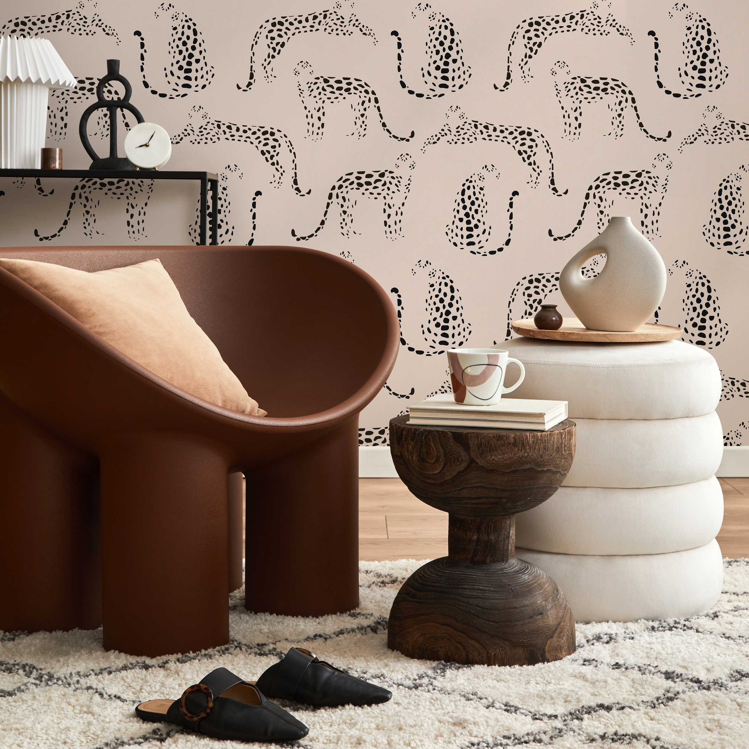 Animal Wallpaper With A Stylized Leopard Print In Pink And Black - C349