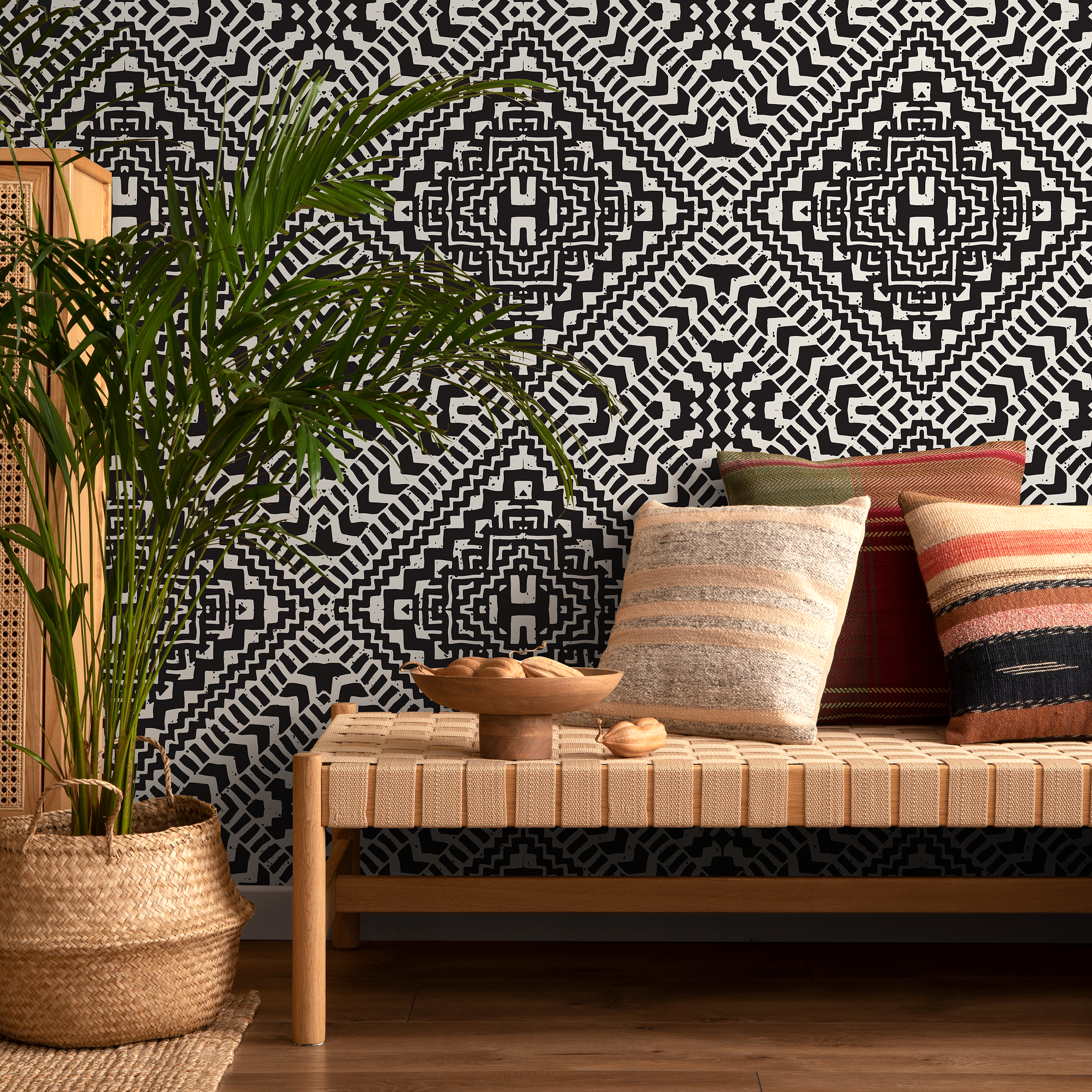 Geometric Wallpaper With An African Mudcloth Motif In Black And Cream - C377