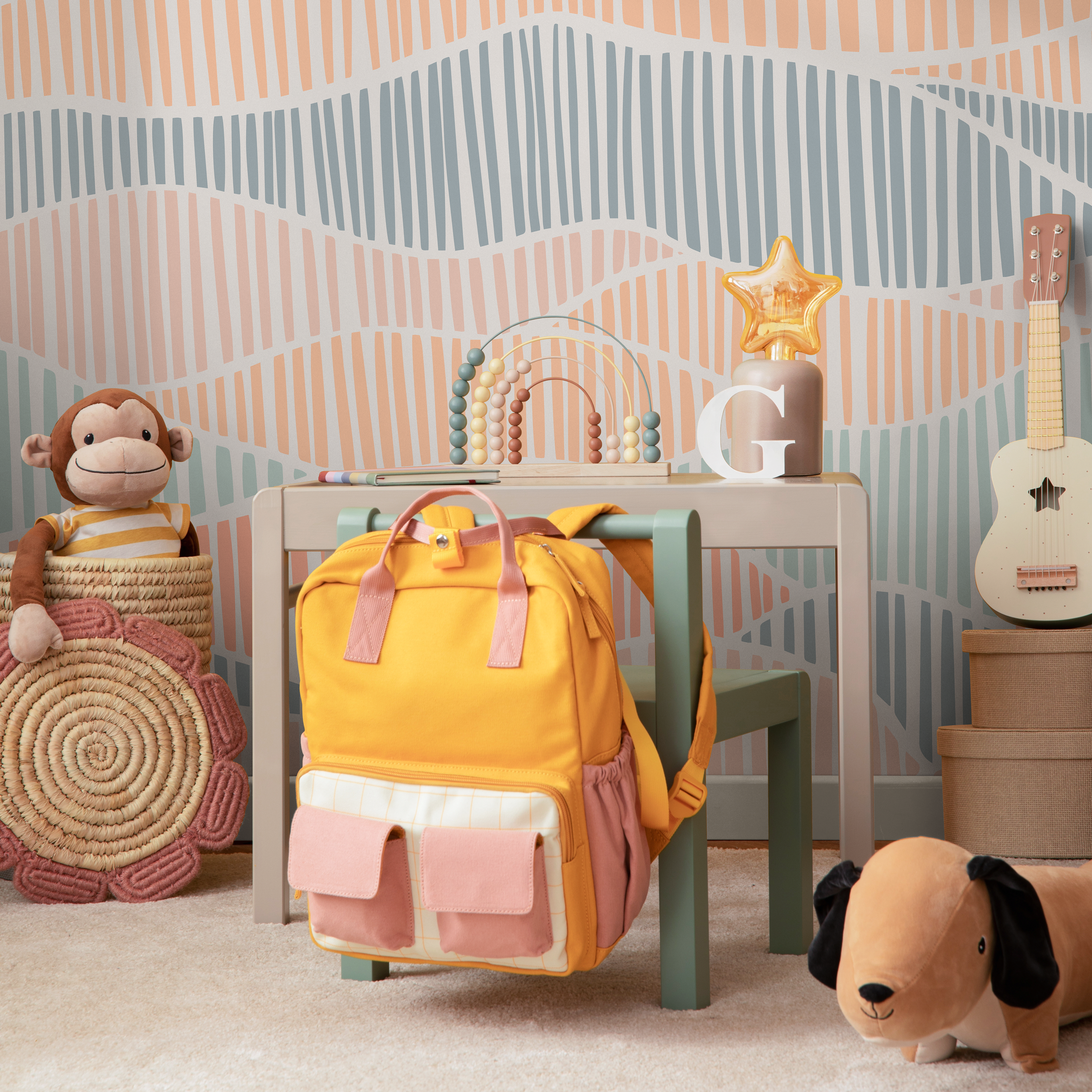 Abstract Wallpaper With Wavy Hand-drawn Lines In Blue And Pink - C453