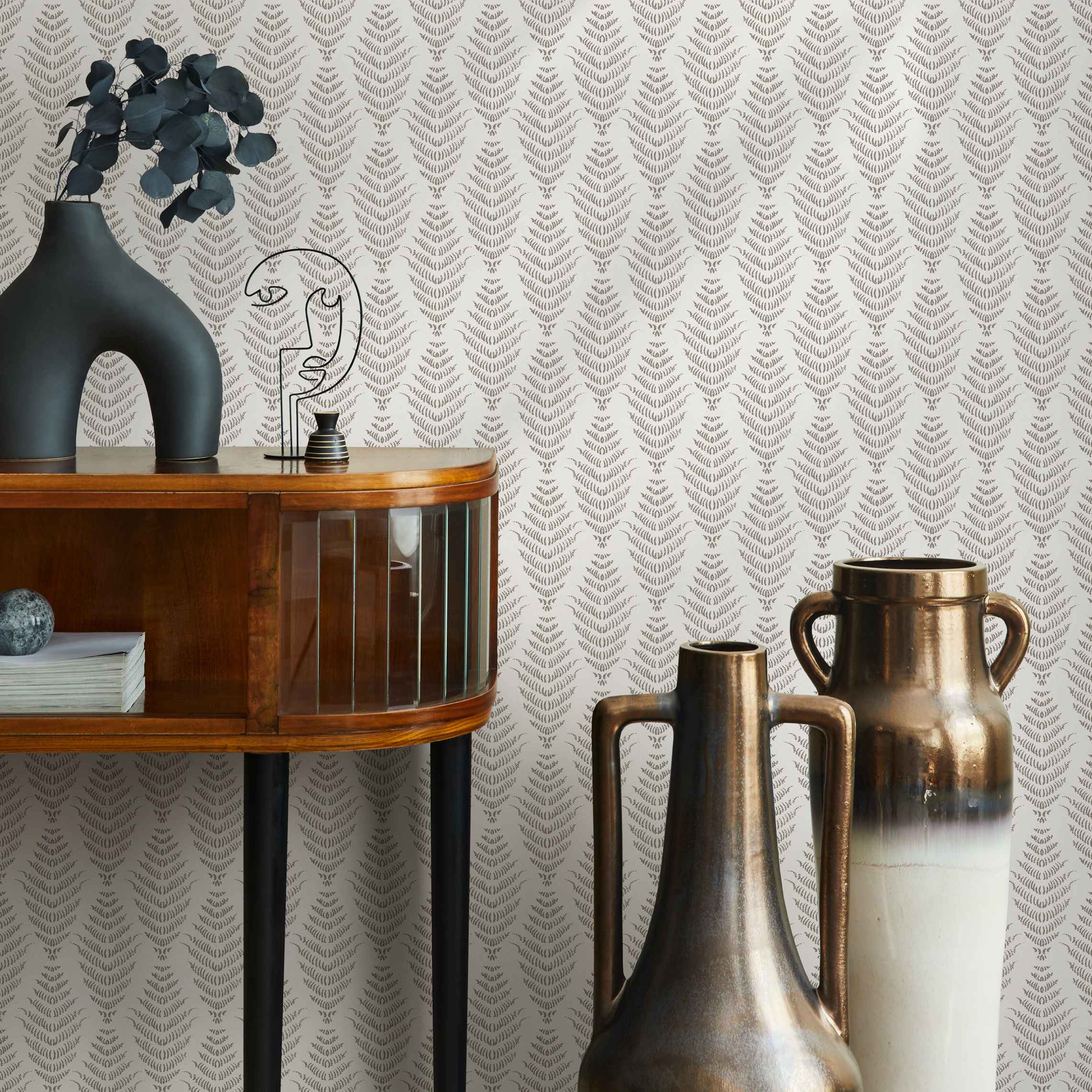 Boho Wallpaper With A Stylized Fern Motif In Beige And Cream - C486