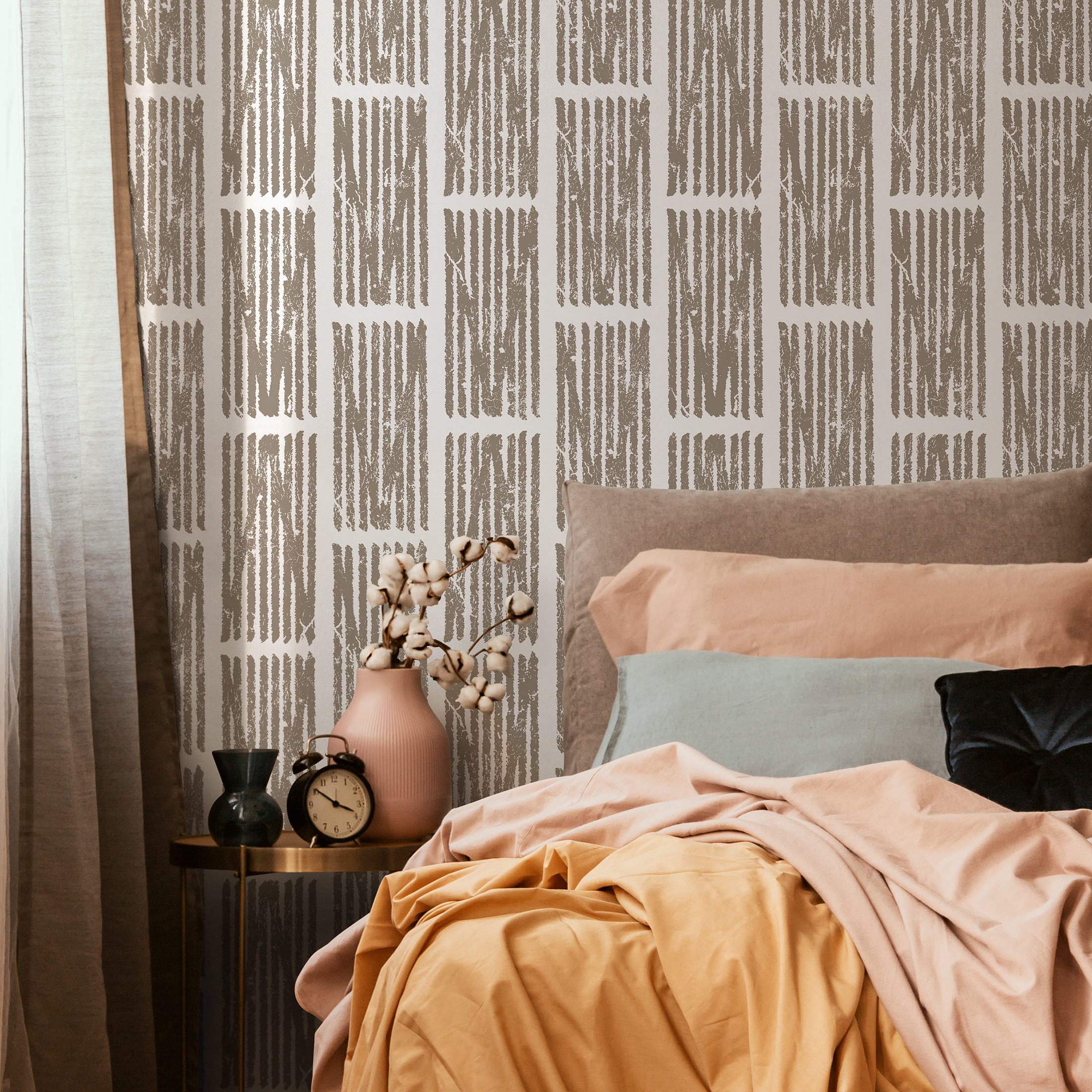 Geometric Wallpaper With A Distressed Block Motif In Beige And Gray - C551