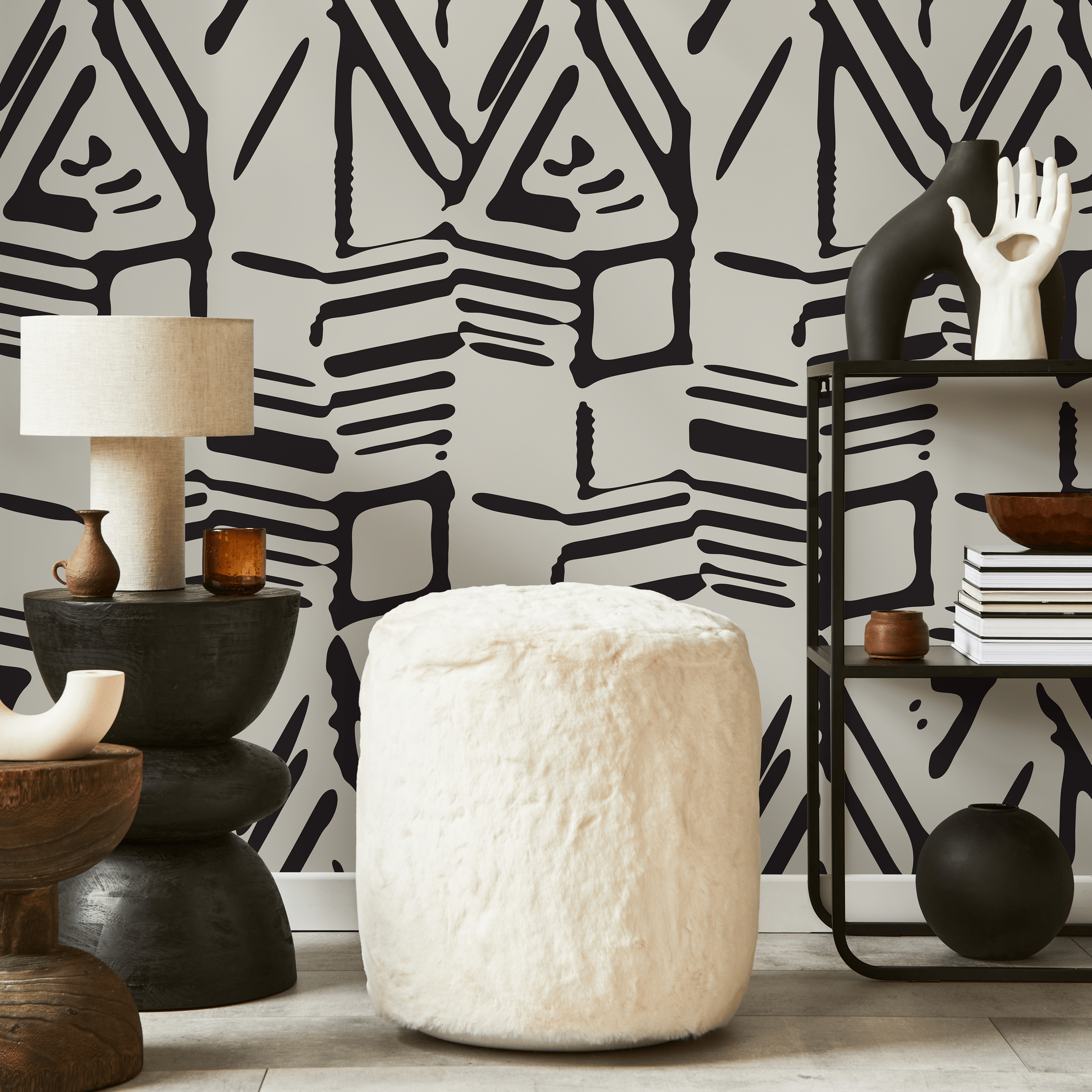 Abstract Wallpaper With A Bold Block Print Motif In Black And Beige - C568