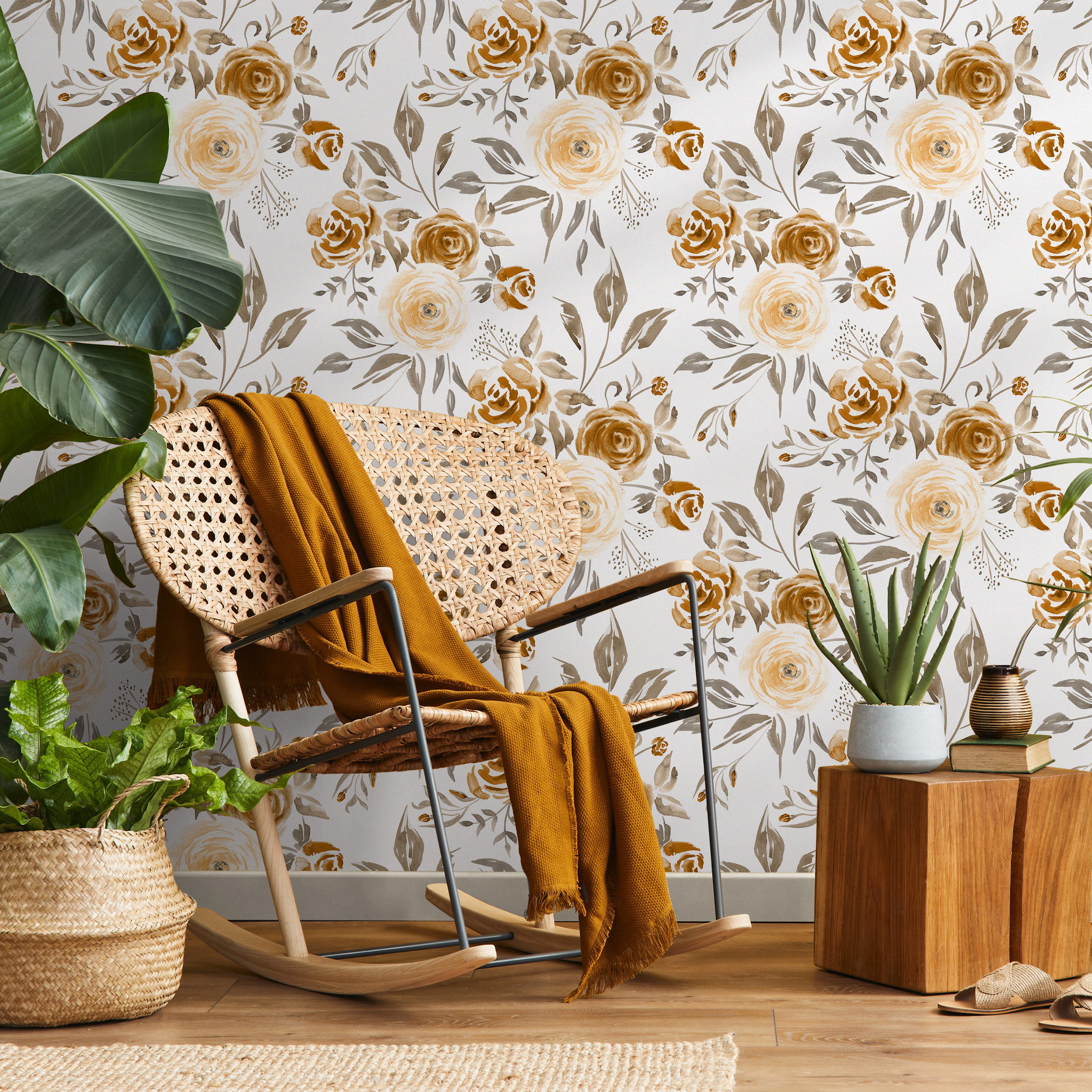 Floral Wallpaper With A Watercolor Rose Motif In Yellow, Gold, And Gray - C615