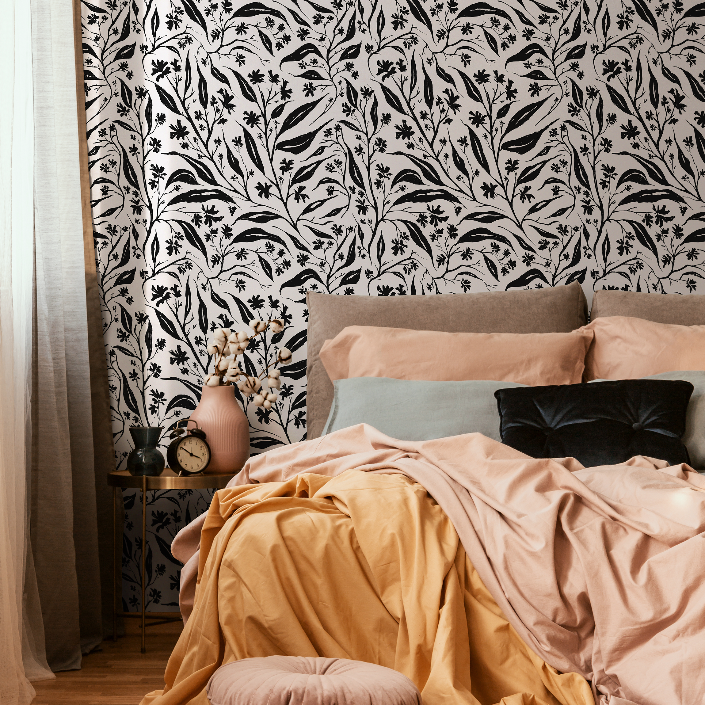Tropical Wallpaper With Wildflower Vines In Black And Gray - C663