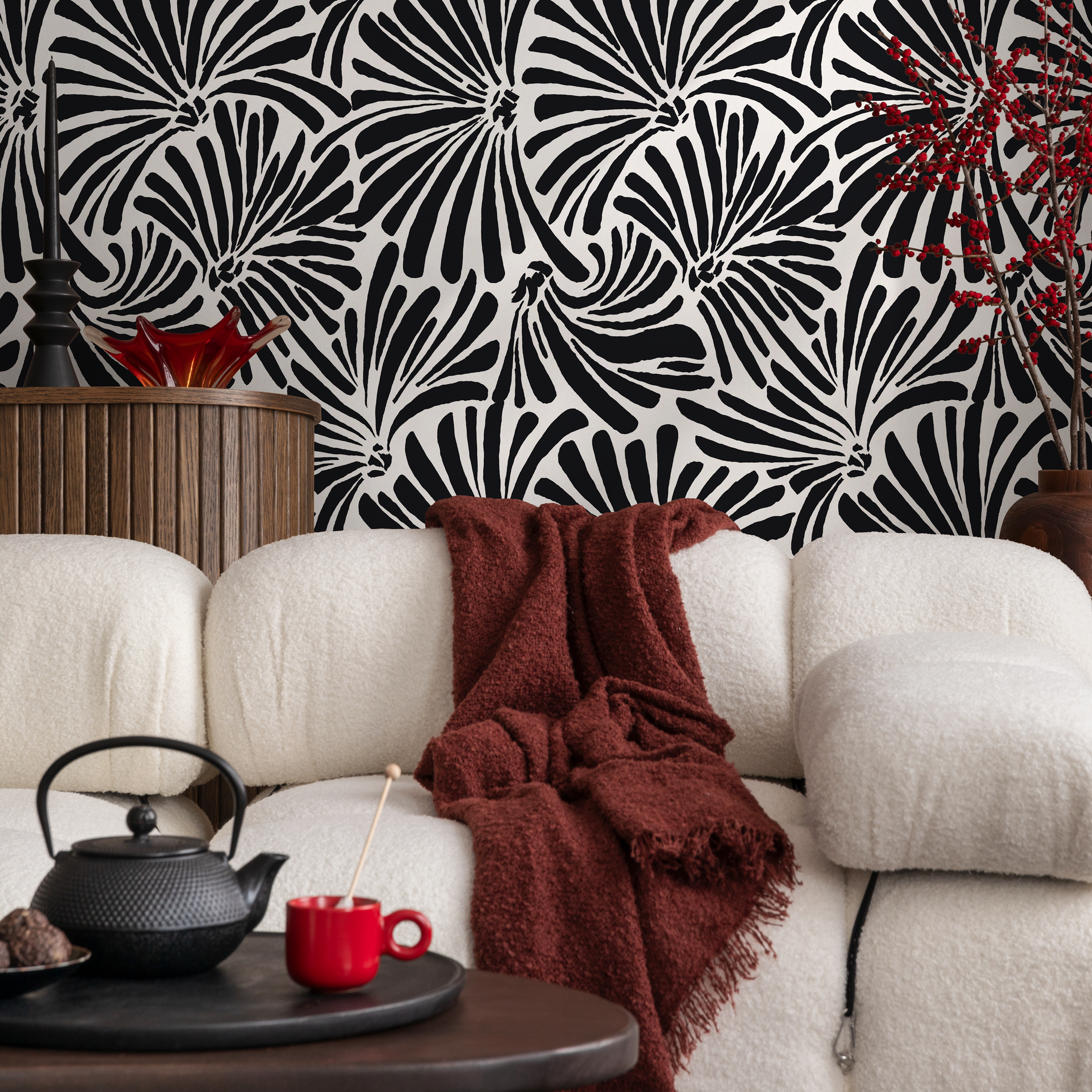 Botanical Wallpaper With A Bold Fan Palm Motif In Black And Beige - C667
