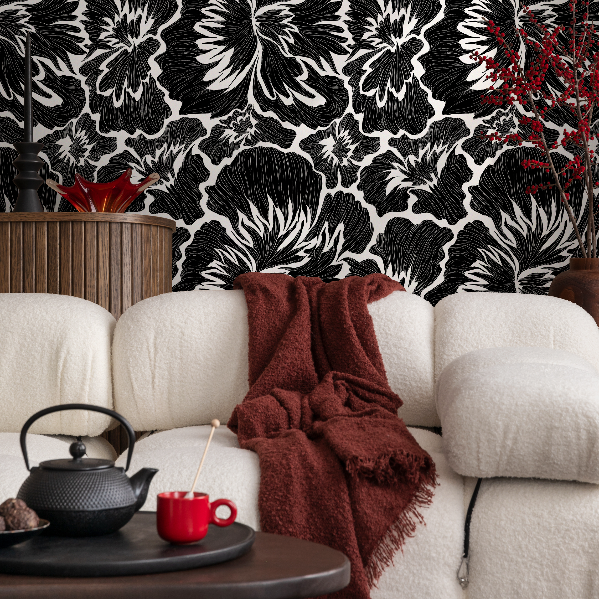 Floral Wallpaper With Bold Abstract Blooms In Black And White - C677