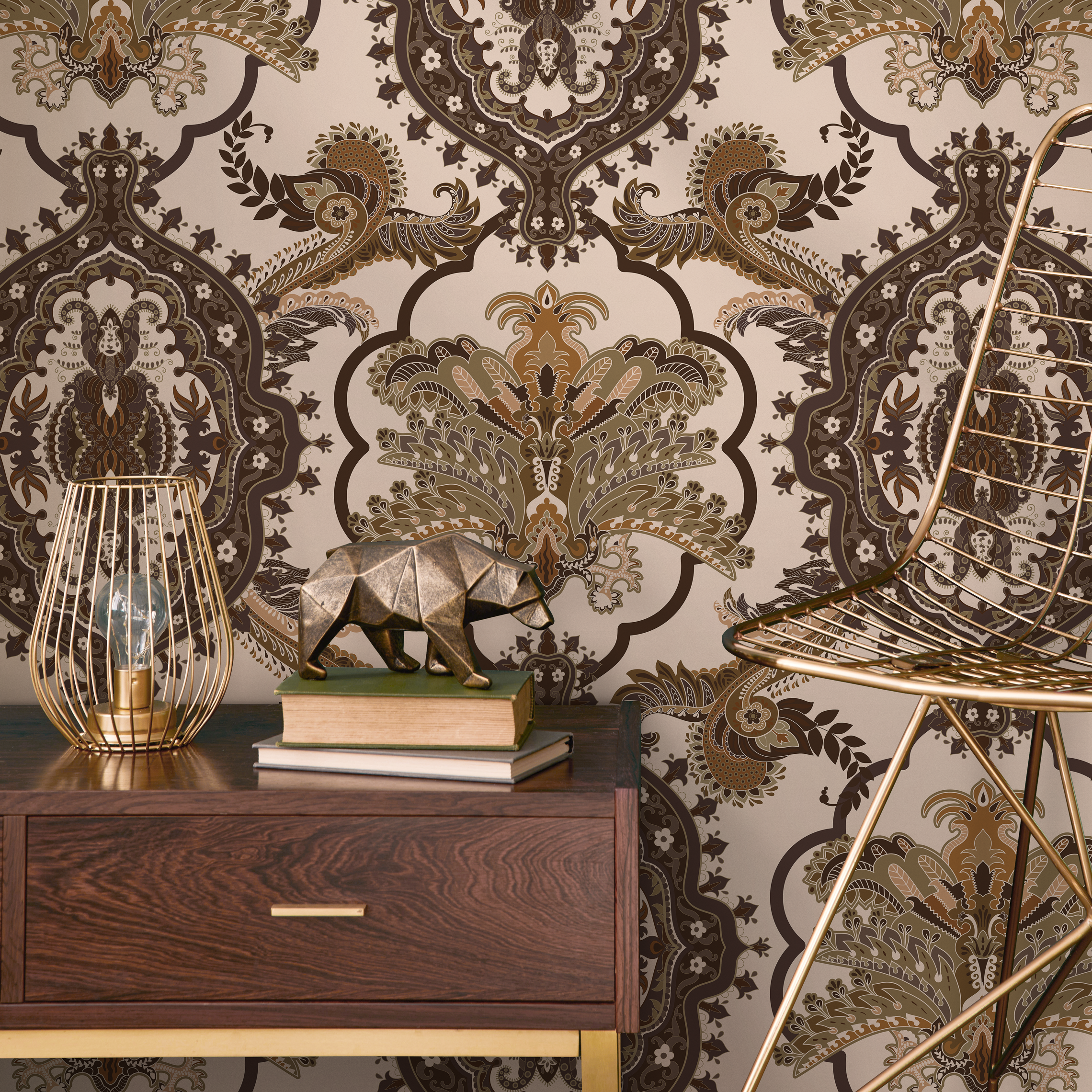 Victorian Wallpaper With An Ornate Paisley Damask Motif In Brown And Gold - C701