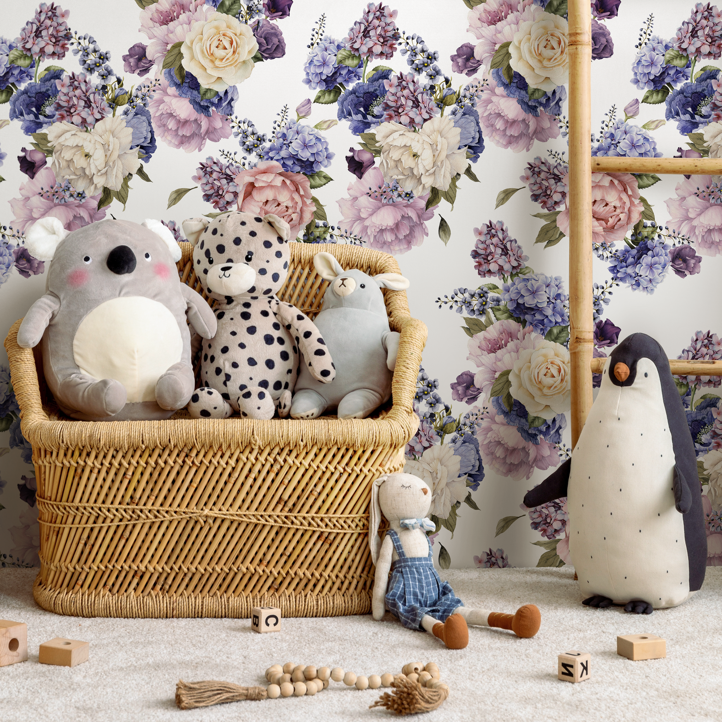 Floral Wallpaper With Watercolor Roses And Hydrangeas In Purple, Blue, And Pink - C795