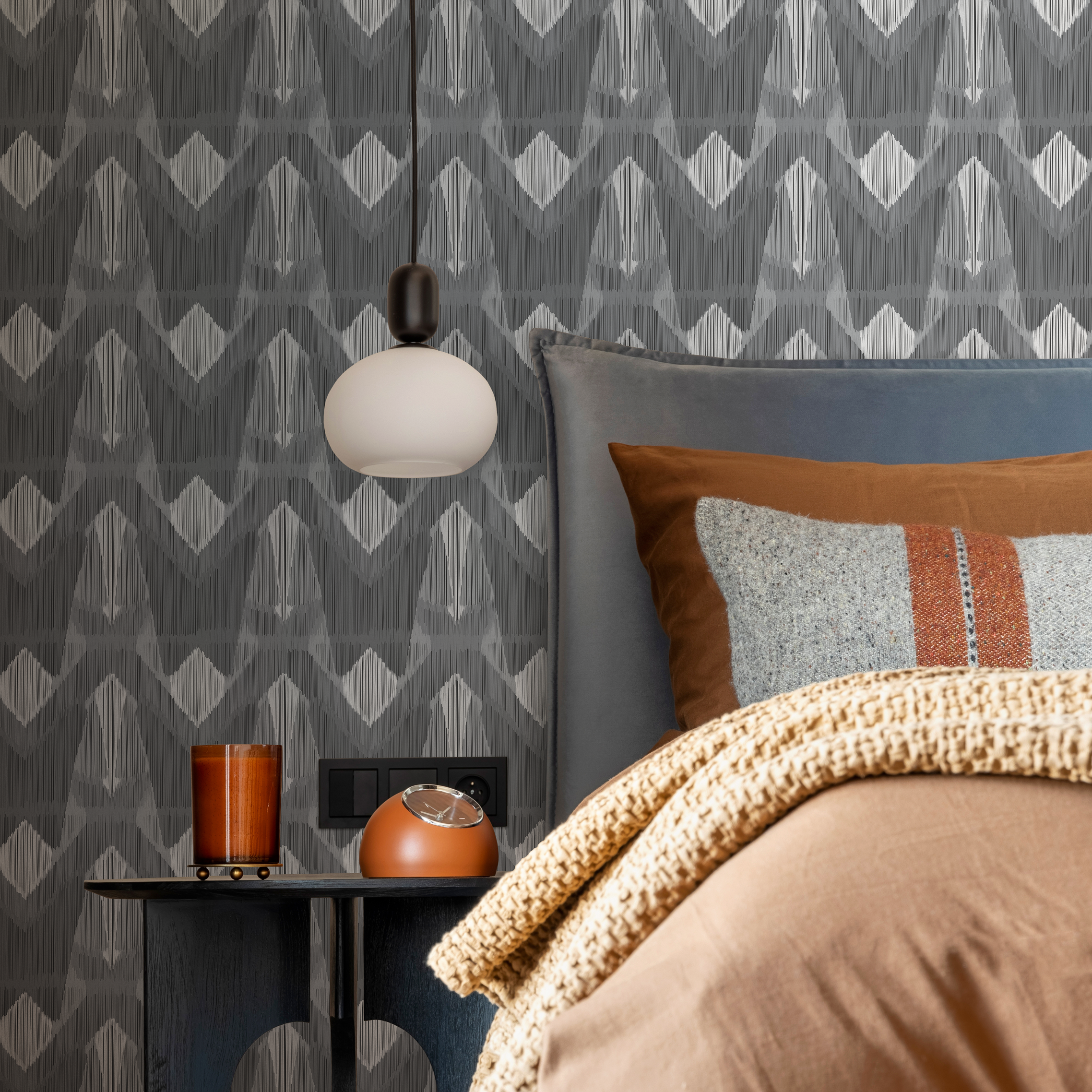 Abstract Wallpaper With A Sketched Geometric Motif In Gray And White - C816