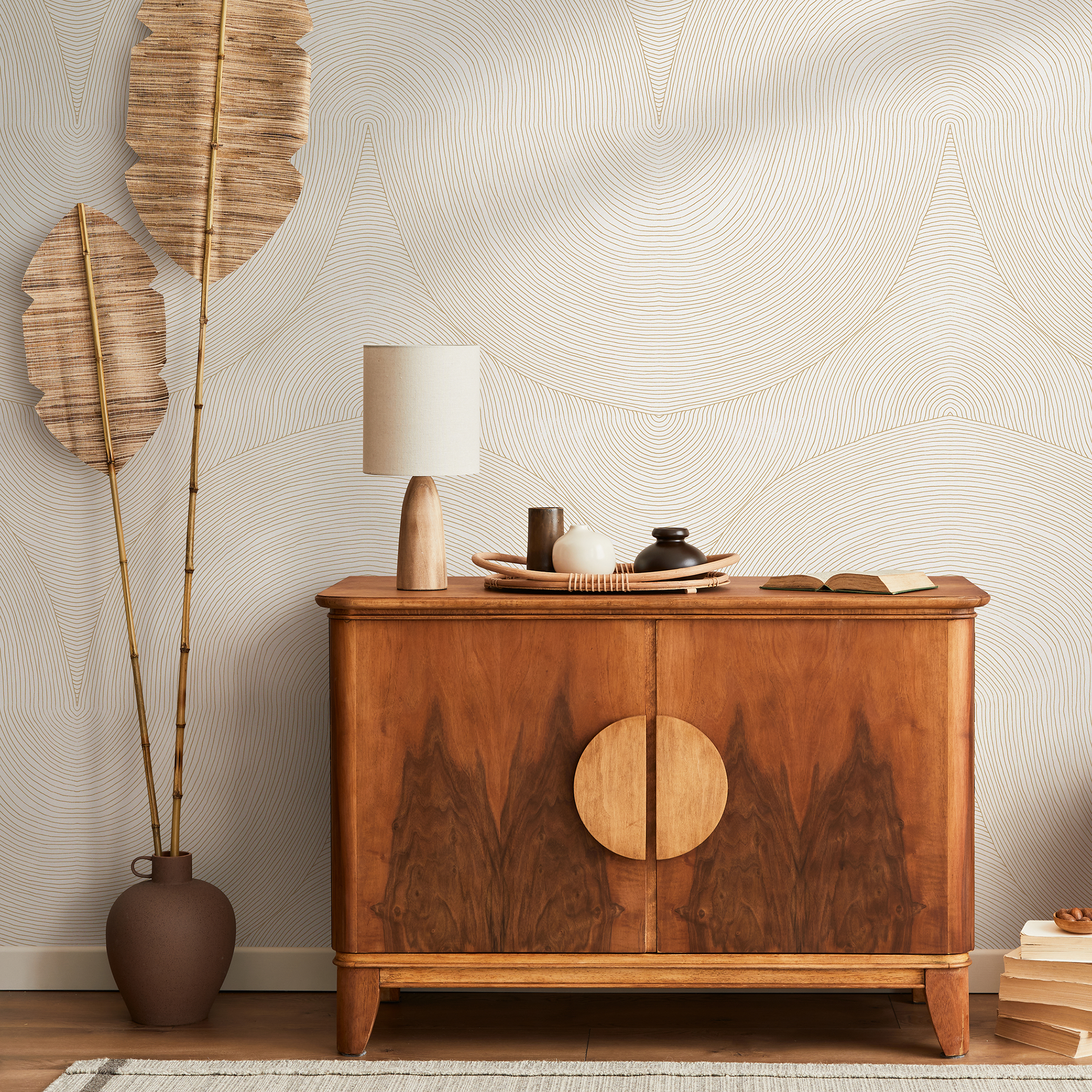 Abstract Wallpaper With Concentric Line Art In Gold And Cream - C835