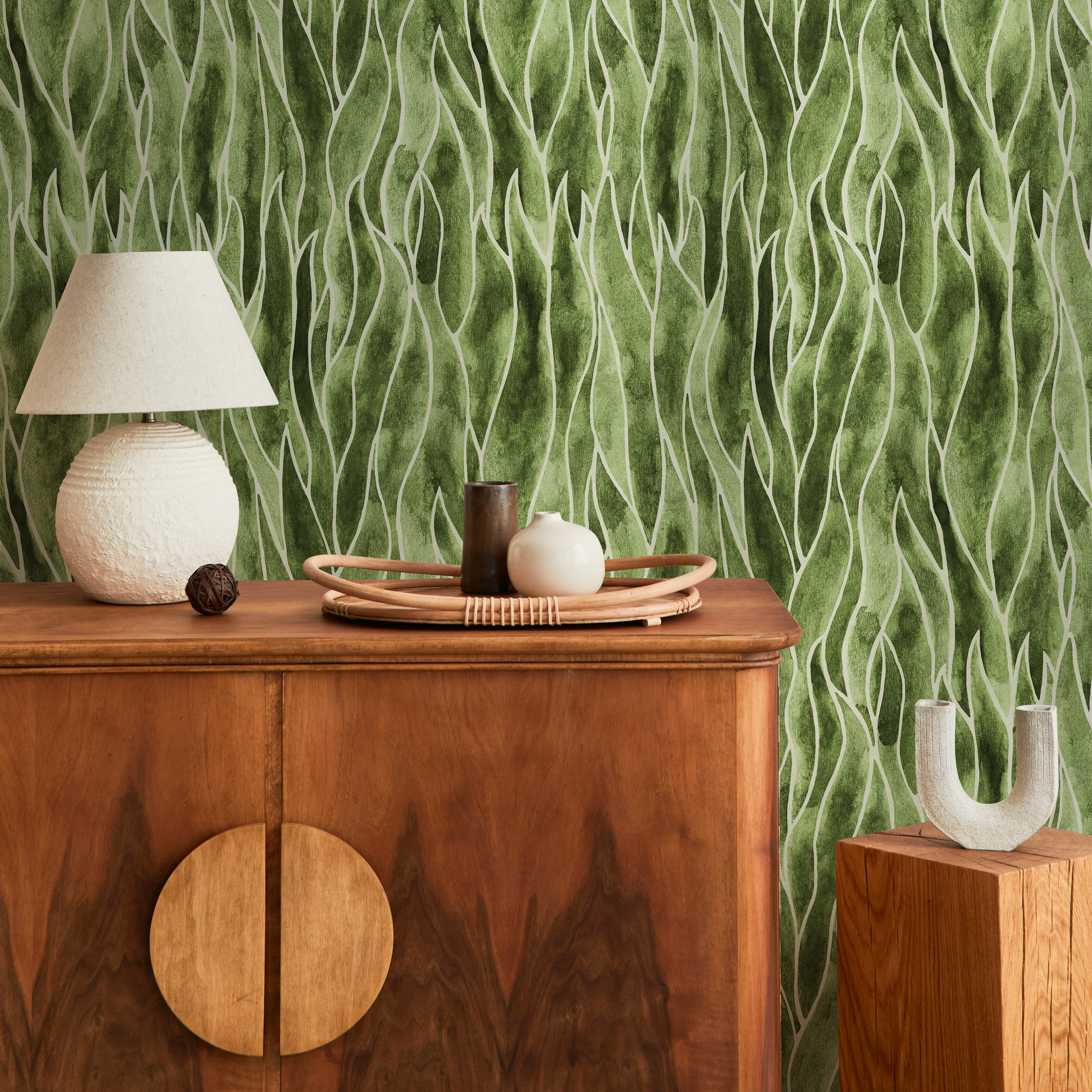 Abstract Wallpaper With A Flowing Seaweed Motif In Olive Green And White - C938