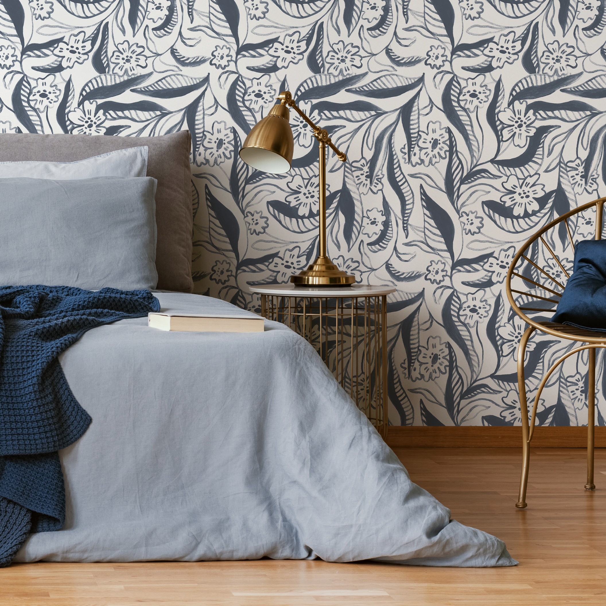 Floral Wallpaper Featuring Painterly Blooms In Navy Blue And Gray - C947