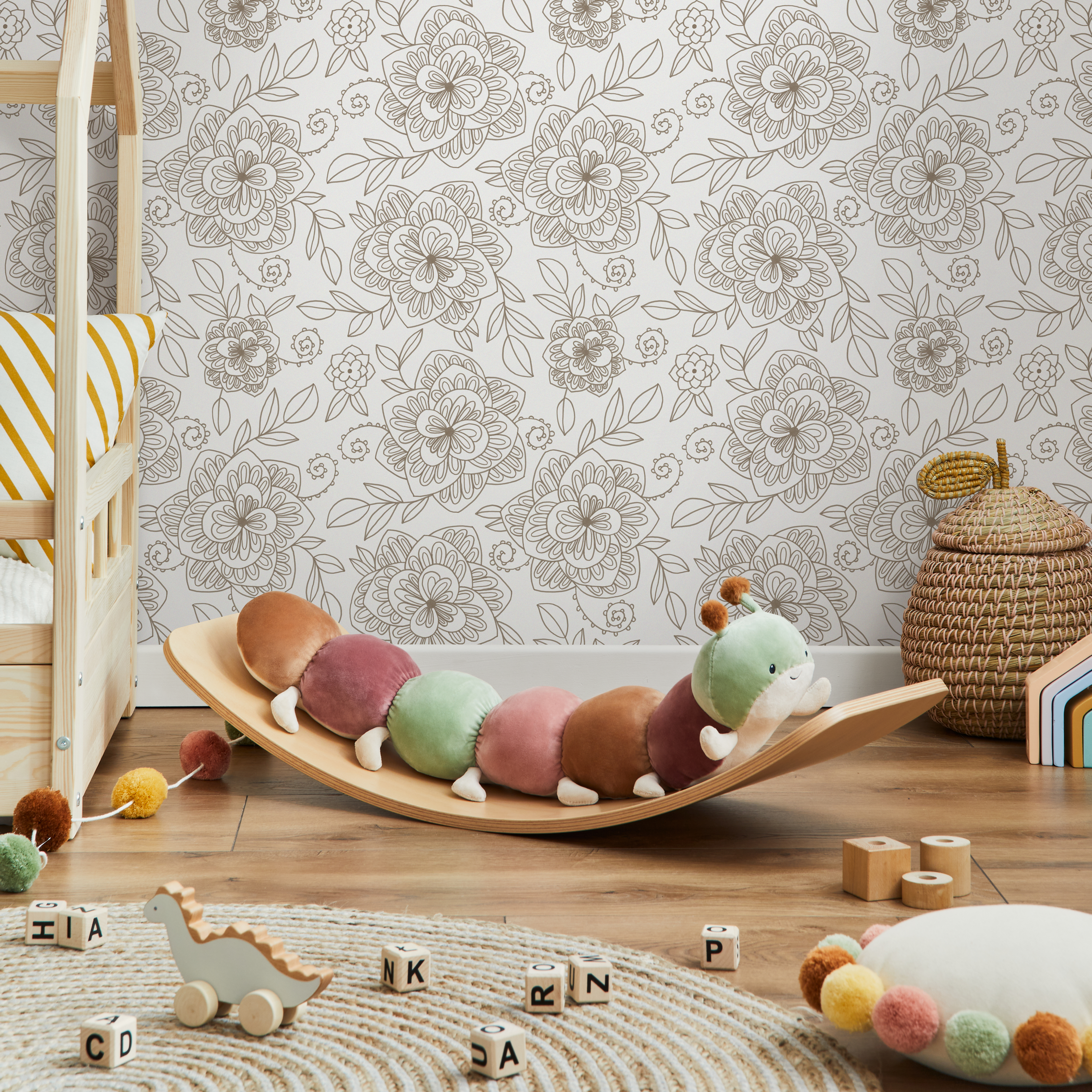 Boho Wallpaper With A Delicate Floral Line Art In Beige - C962