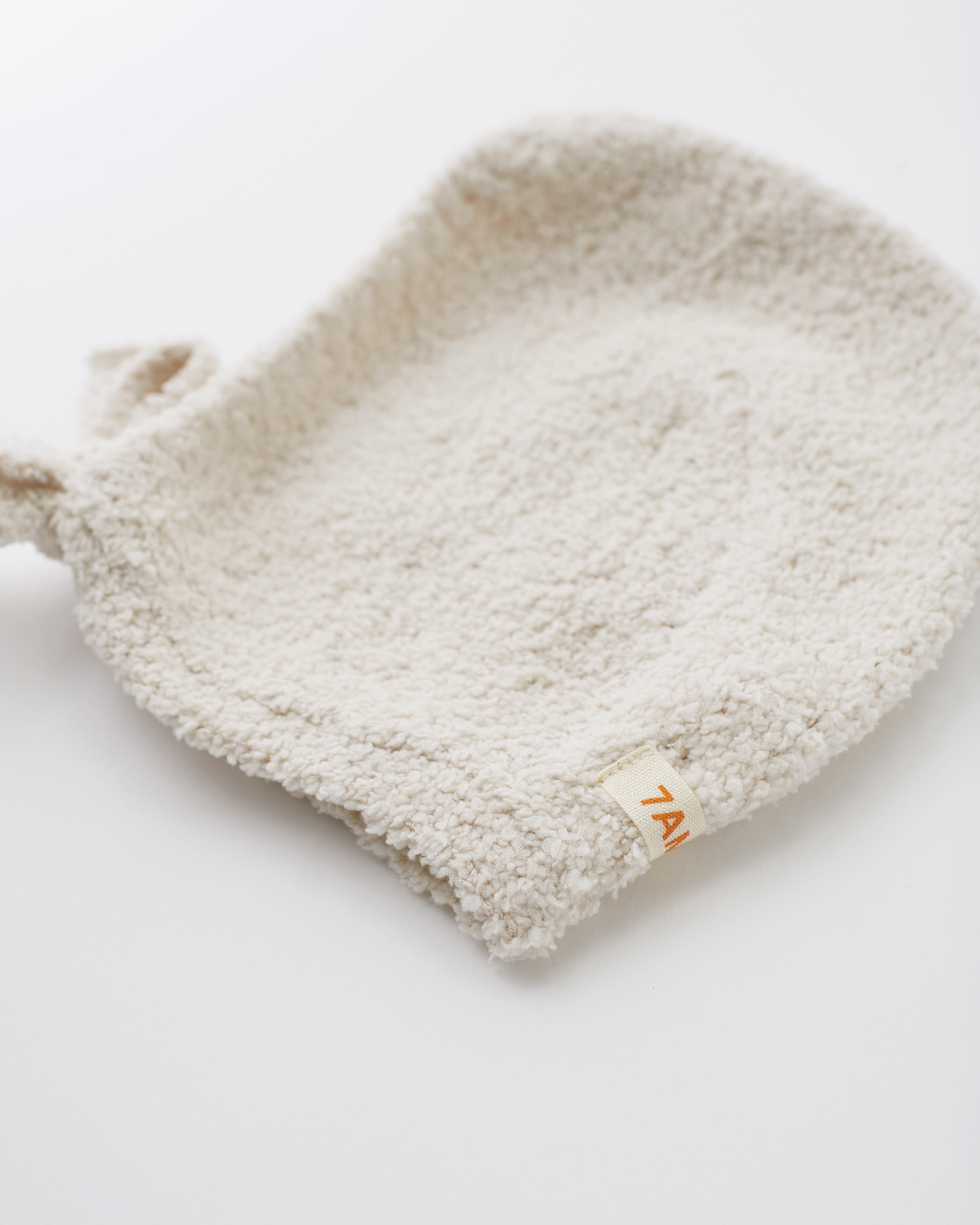 Bonnet - Fuzzy