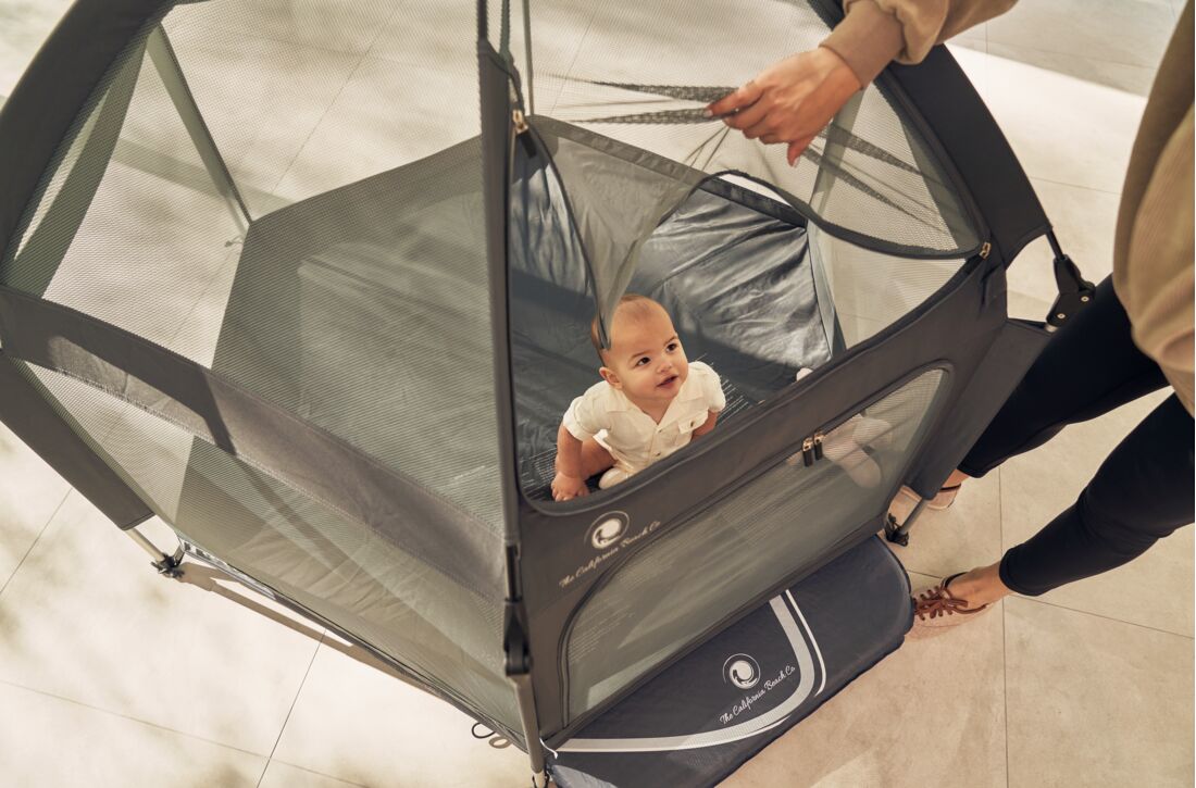 Pop 'n Go® Playpen