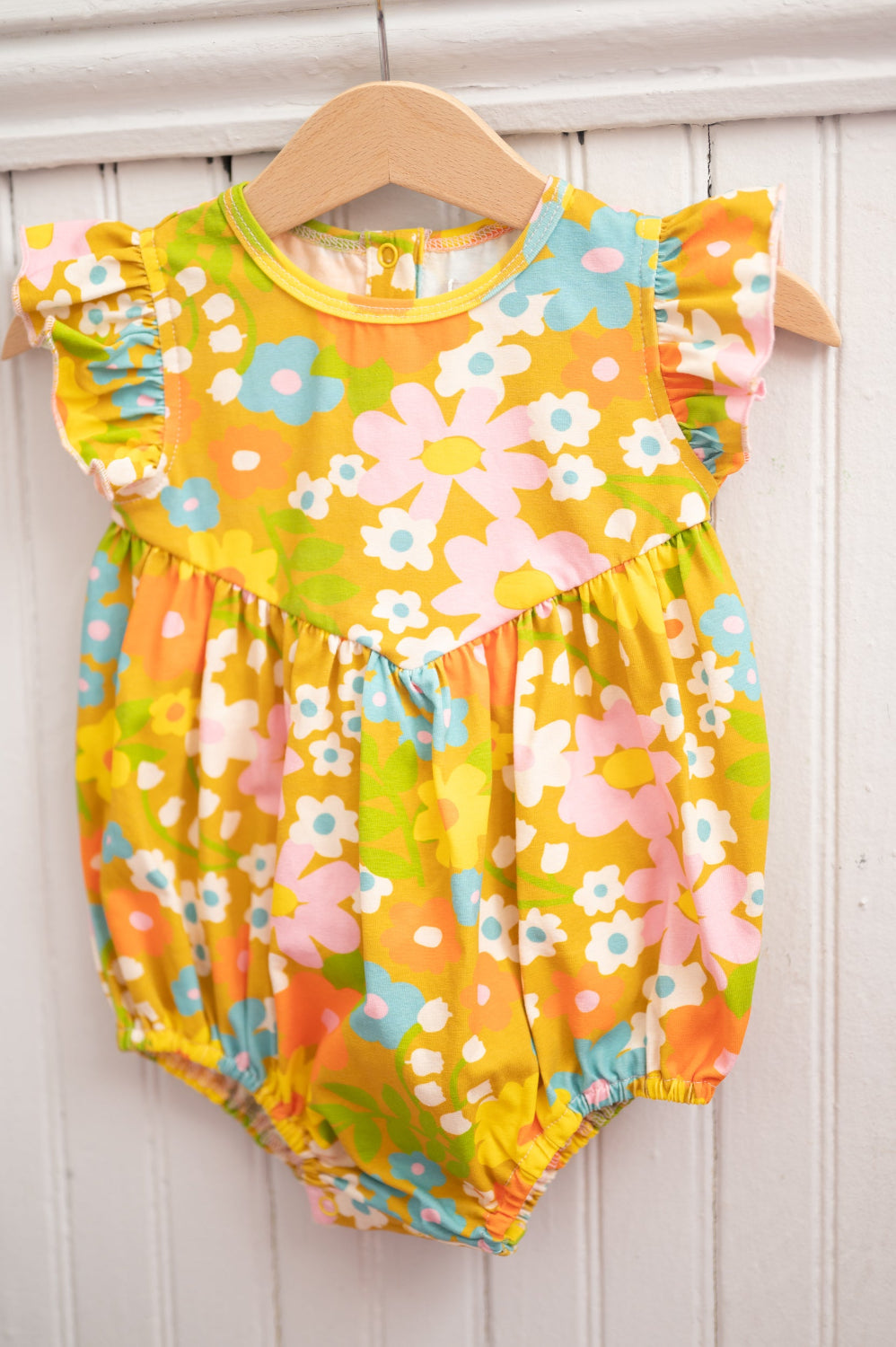 Baby Girls' Flutter Romper In Sixties Wild Blooms