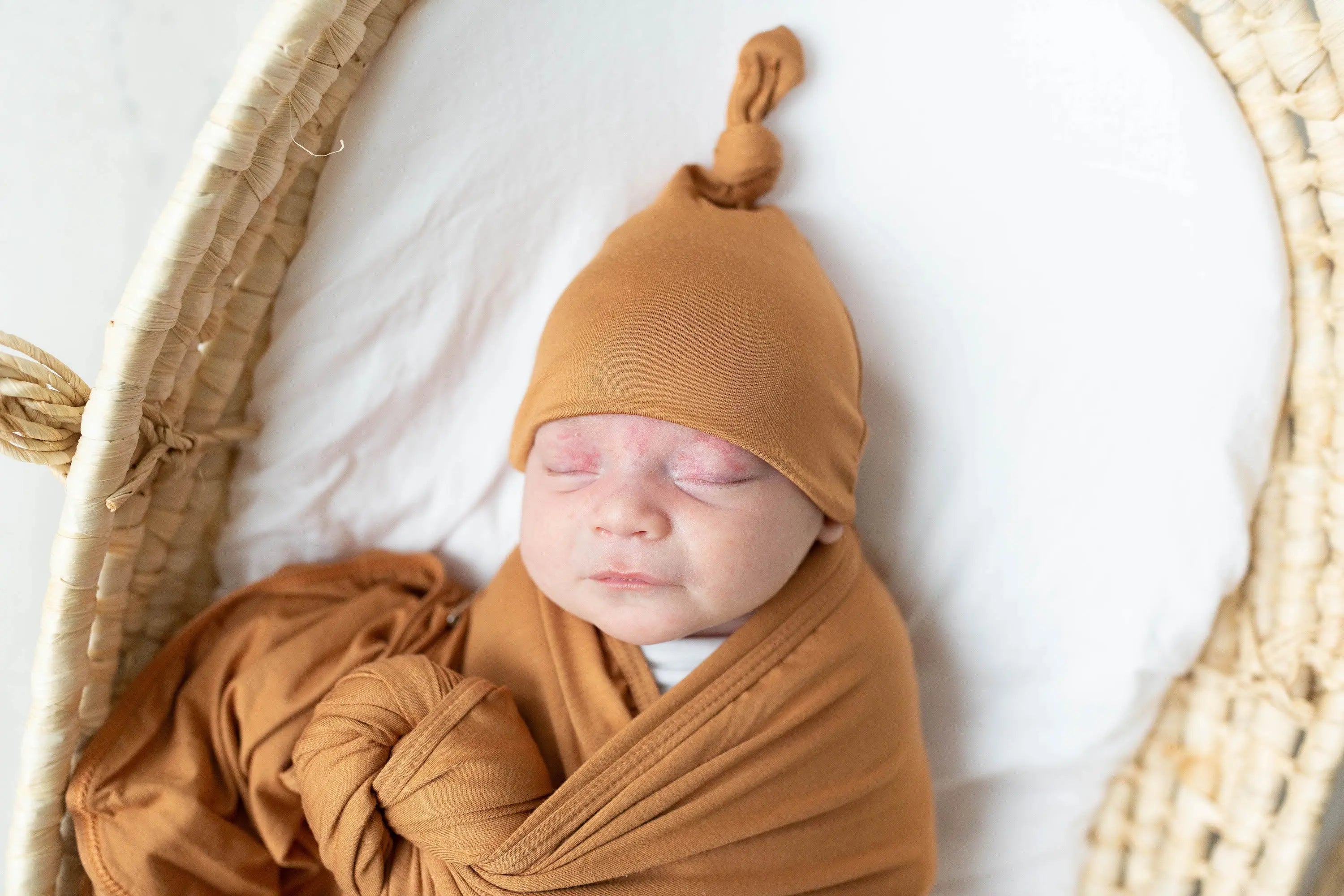 Swaddle Blanket And Hat Set - Camel Brown