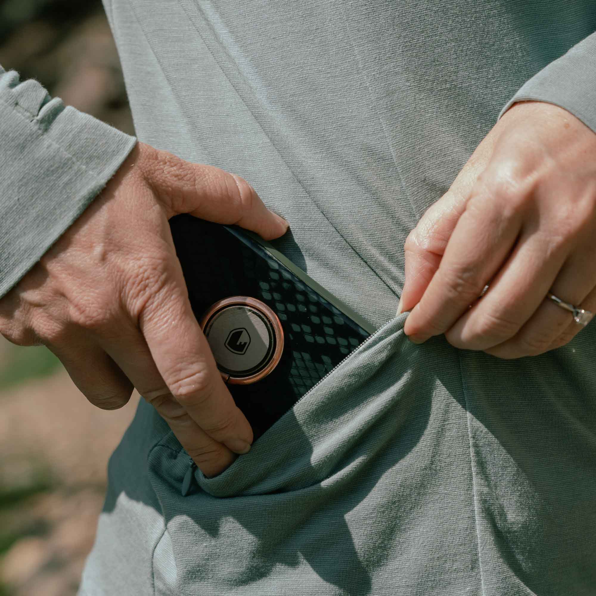 Chaser - Womens Sun Hoodie