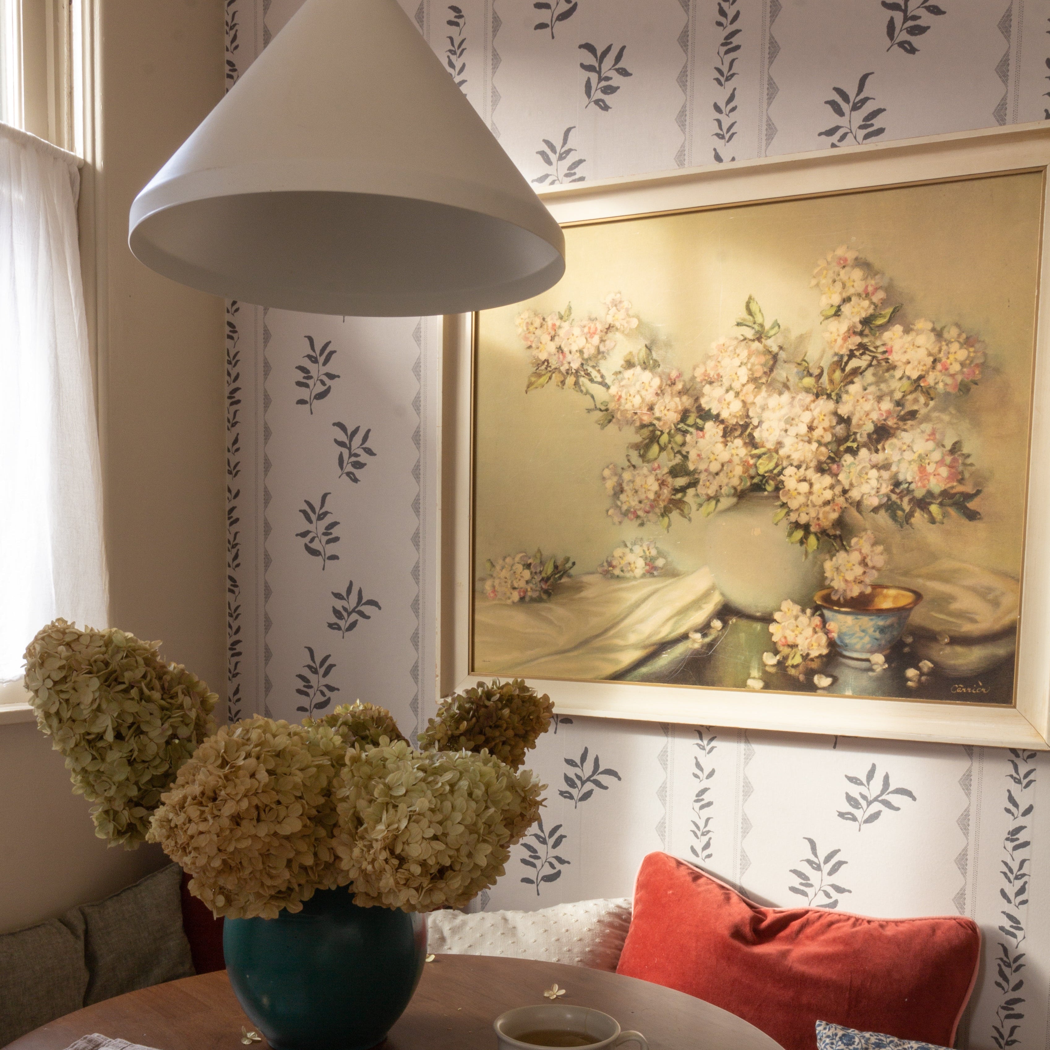 Colleen Wallpaper By Gabriela Dachin