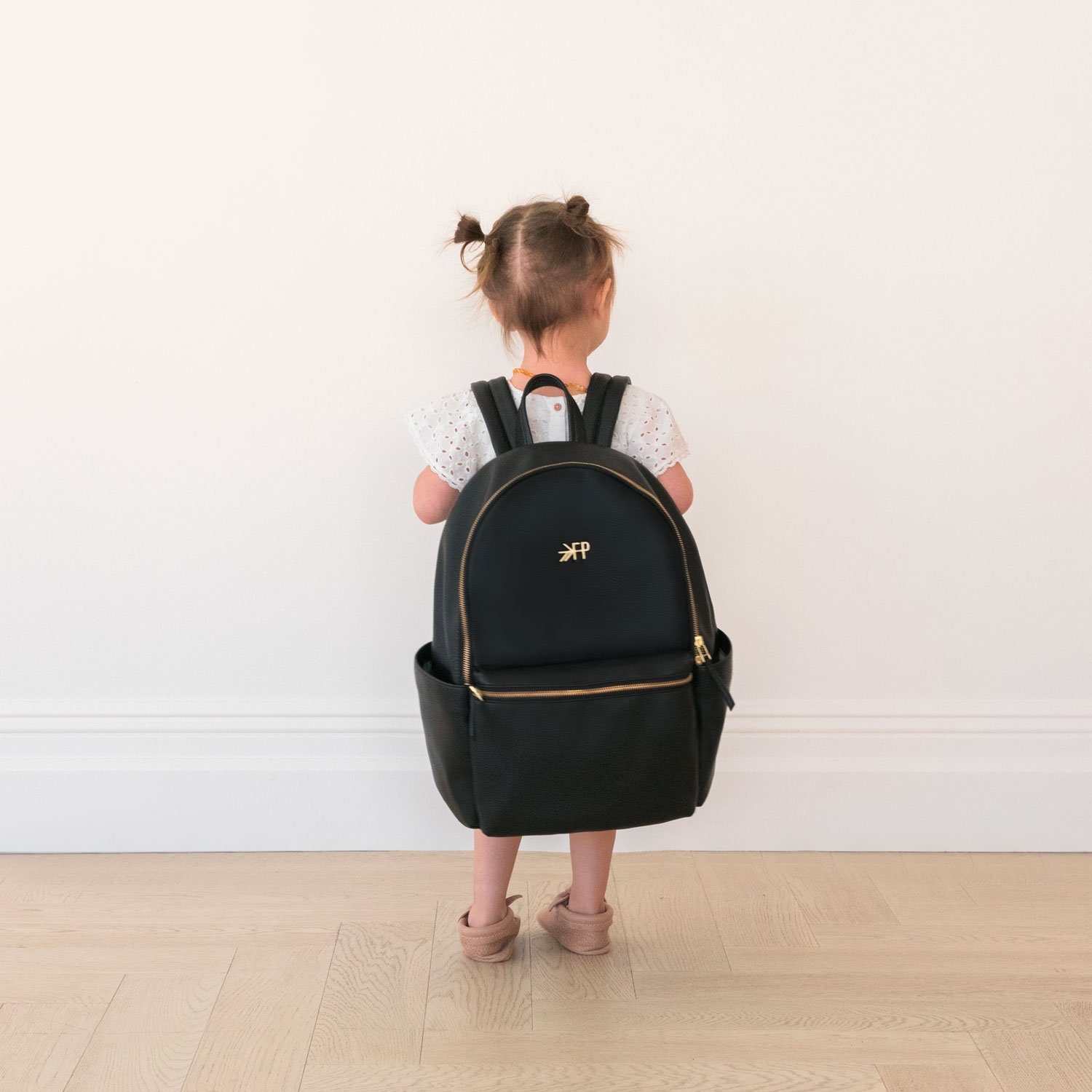 Ebony Classic City Backpack Ii