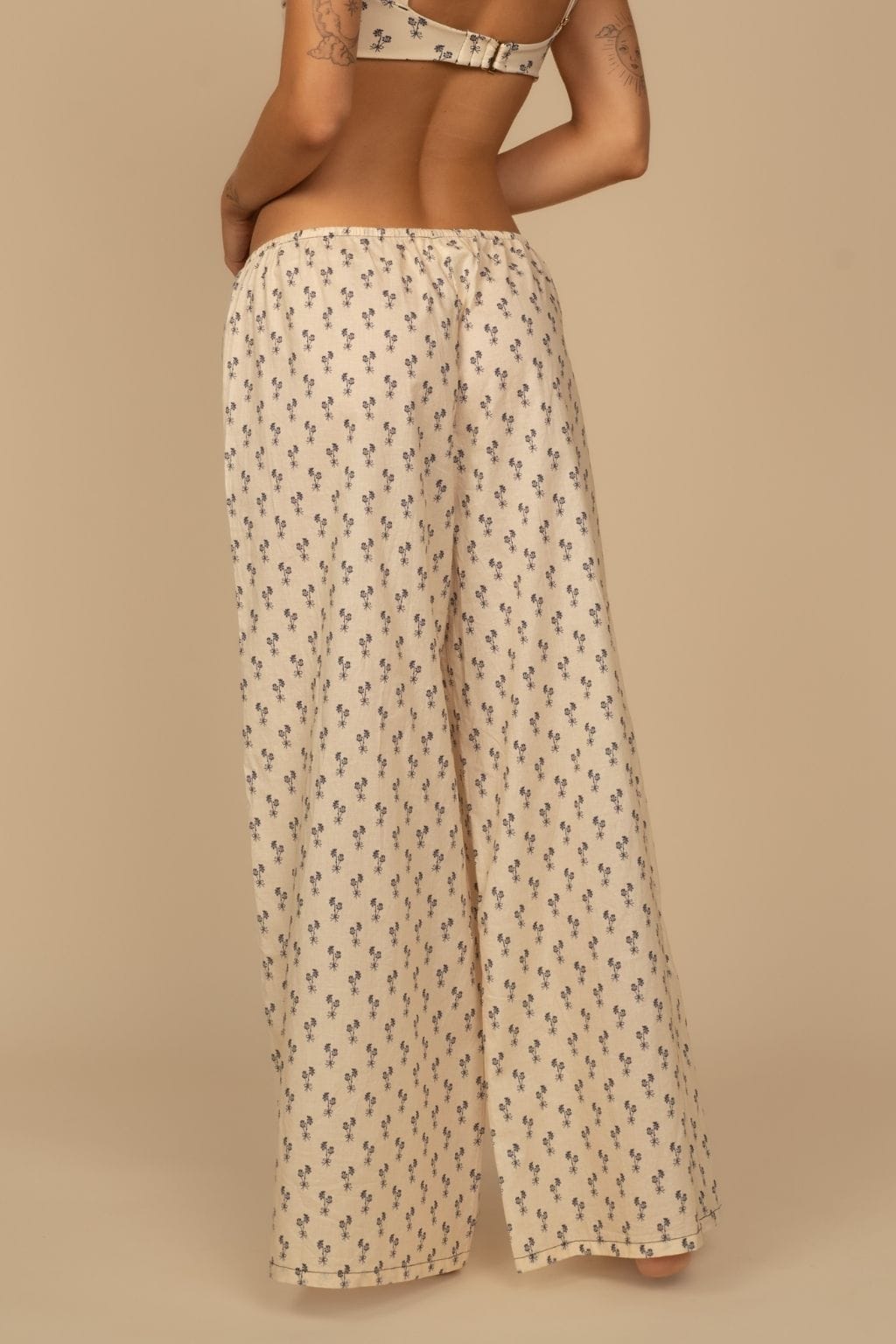 Cynthia Floral Drawstring Wide-leg Pant