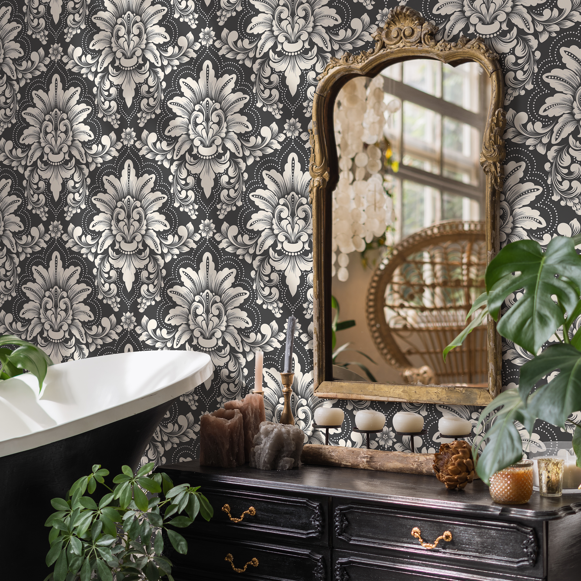 Damask Wallpaper With An Intricate Vintage Motif In Charcoal Gray And Cream - D063