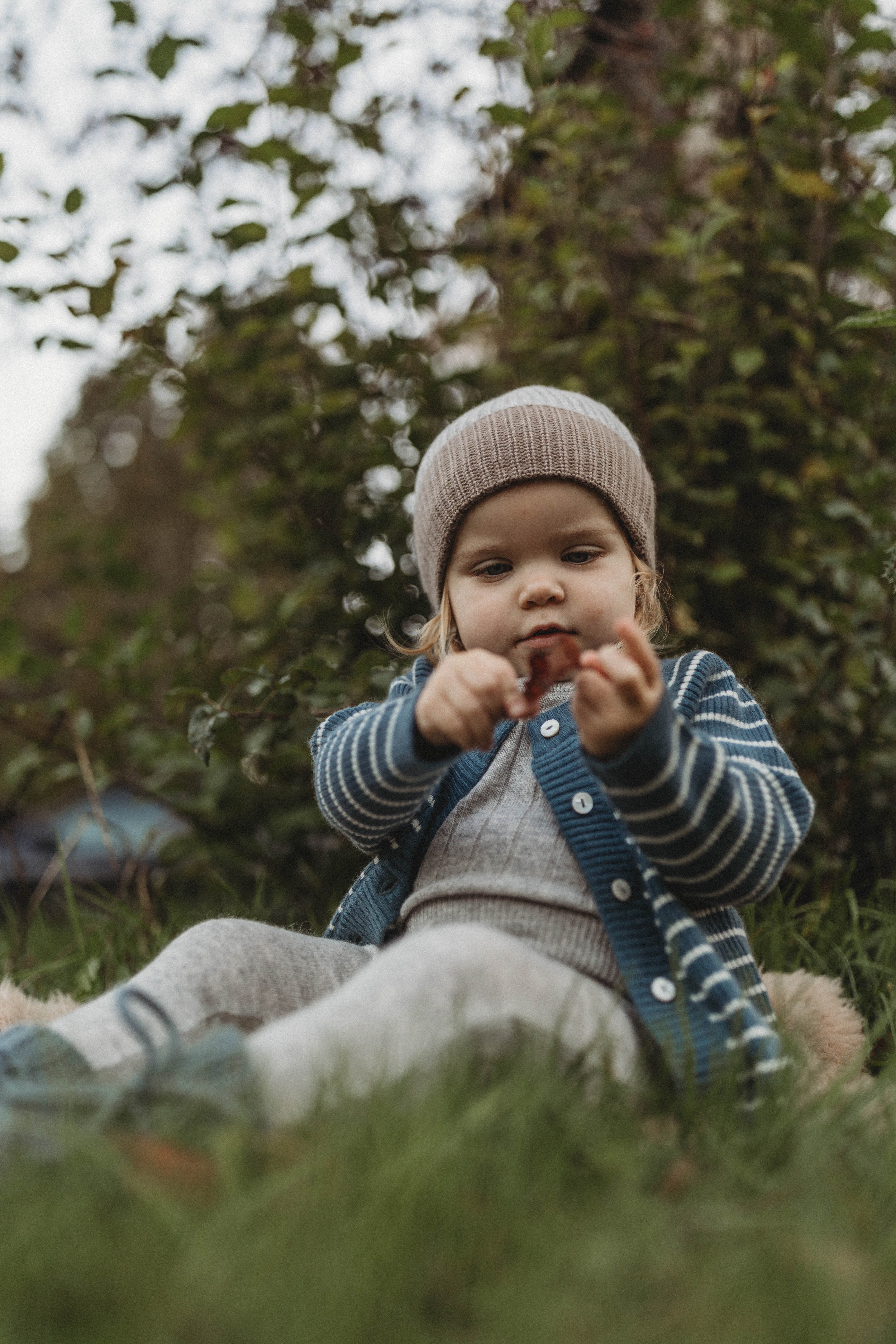 Cashmere Cardigan | Navy/creme