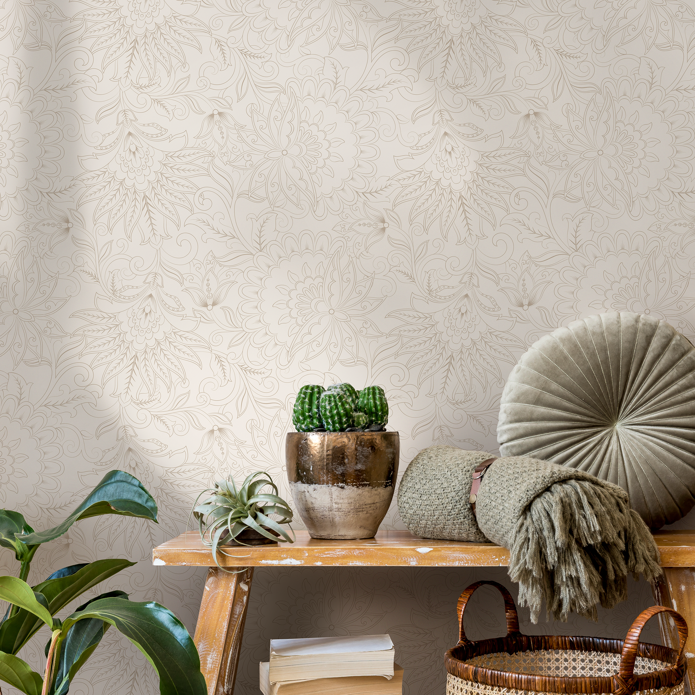 Victorian Wallpaper With Intricate Floral Line Art In Beige And Cream - D082