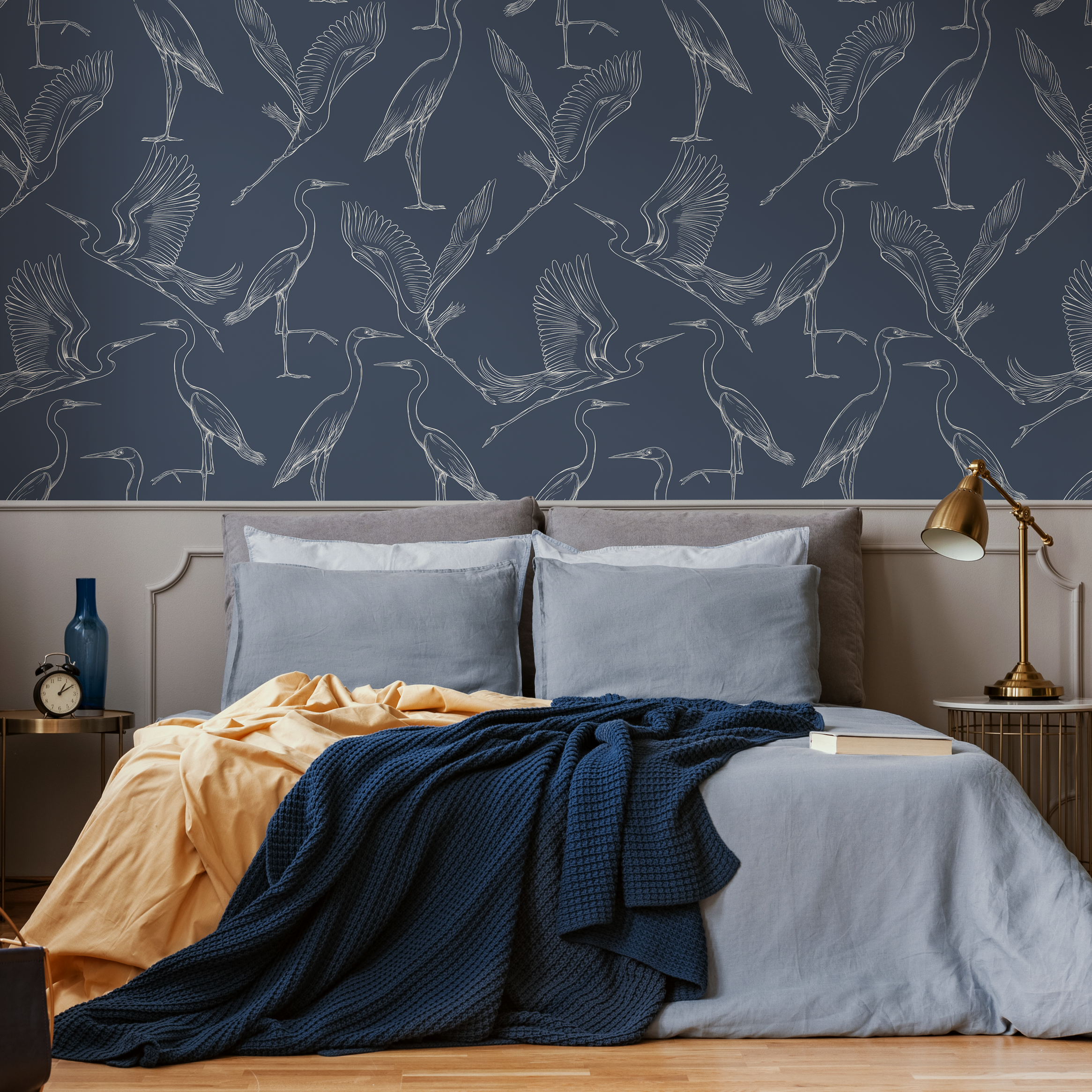 Crane Wallpaper With Elegant Line Art In Blue And Cream - D102