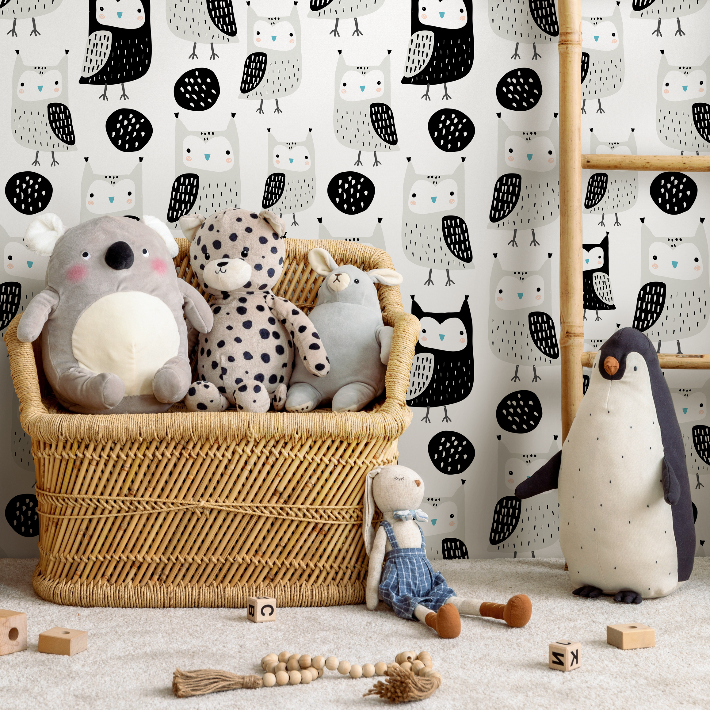 Kids Wallpaper Featuring Hand-drawn Owls In Black, Gray, And Blue - D105