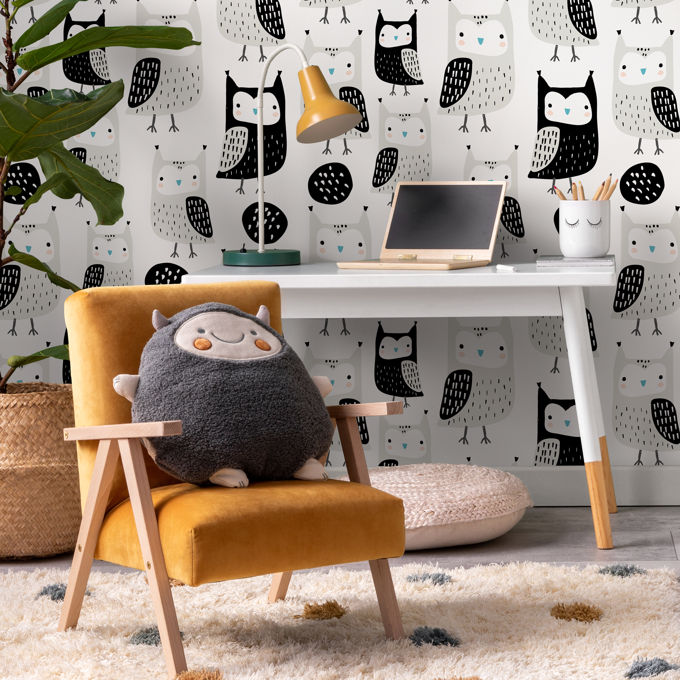 Kids Wallpaper Featuring Hand-drawn Owls In Black, Gray, And Blue - D105