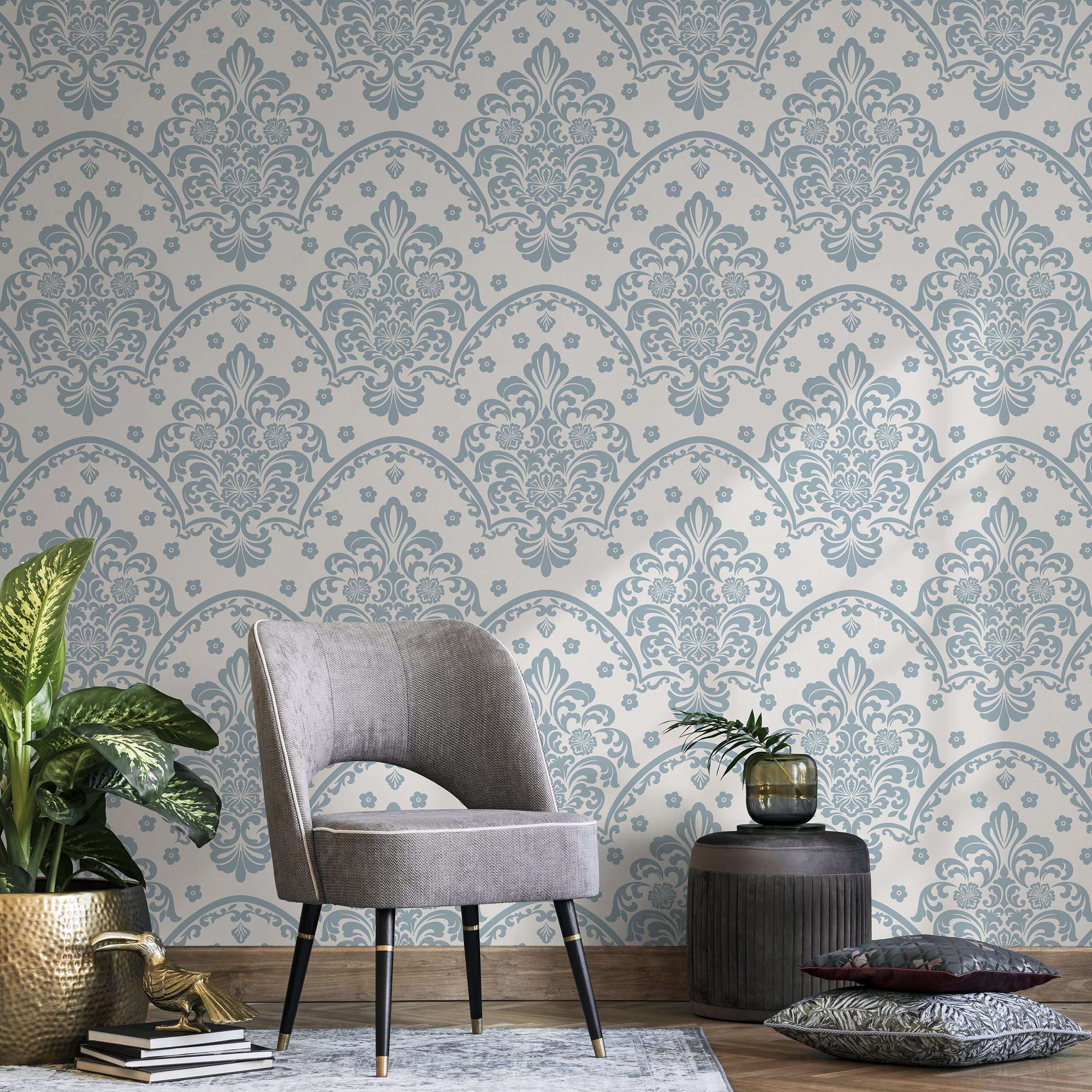 Damask Wallpaper With A Scalloped Floral Motif In Light Blue And Cream - D198