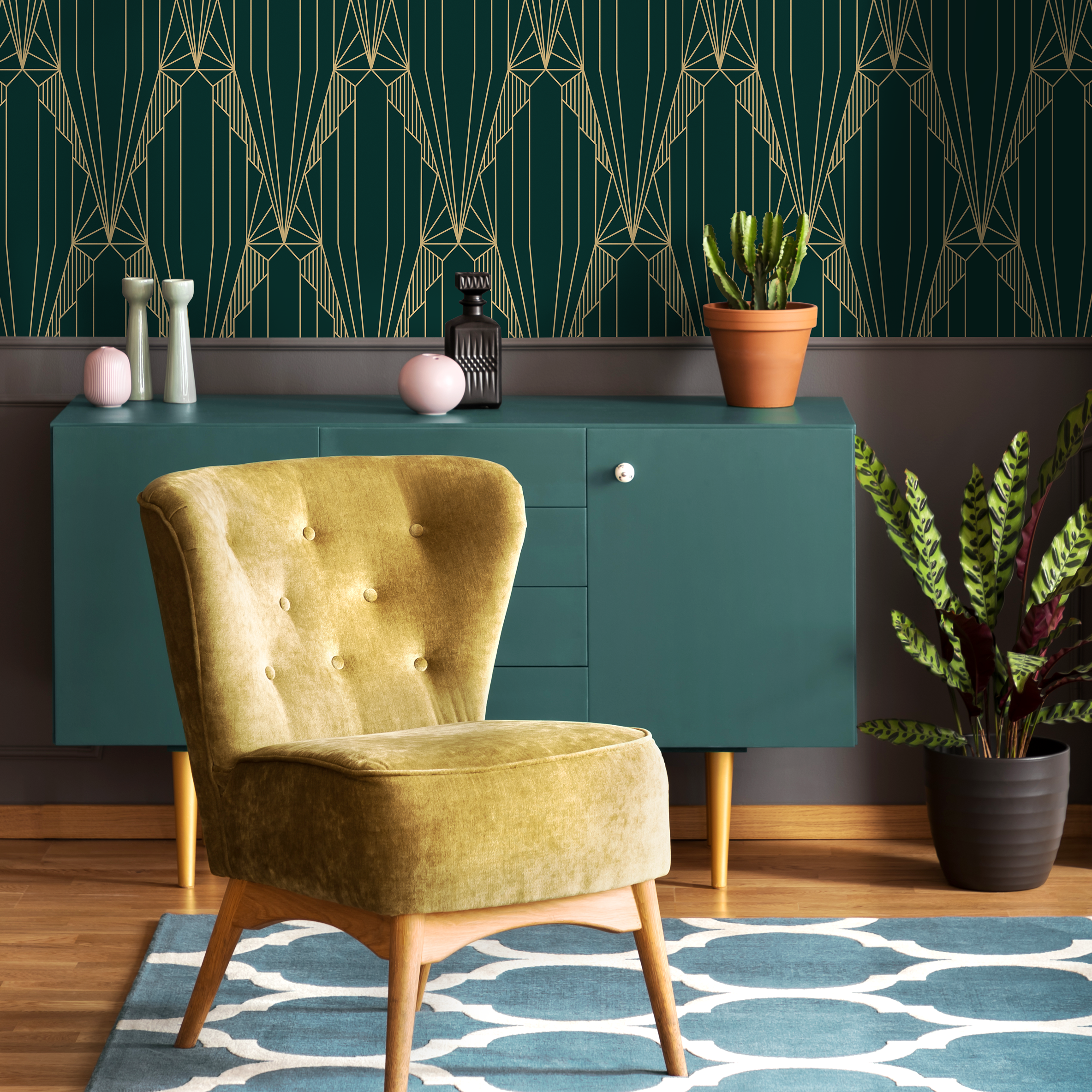 Art Deco Wallpaper With A Geometric Fan Motif In Green And Gold - D243