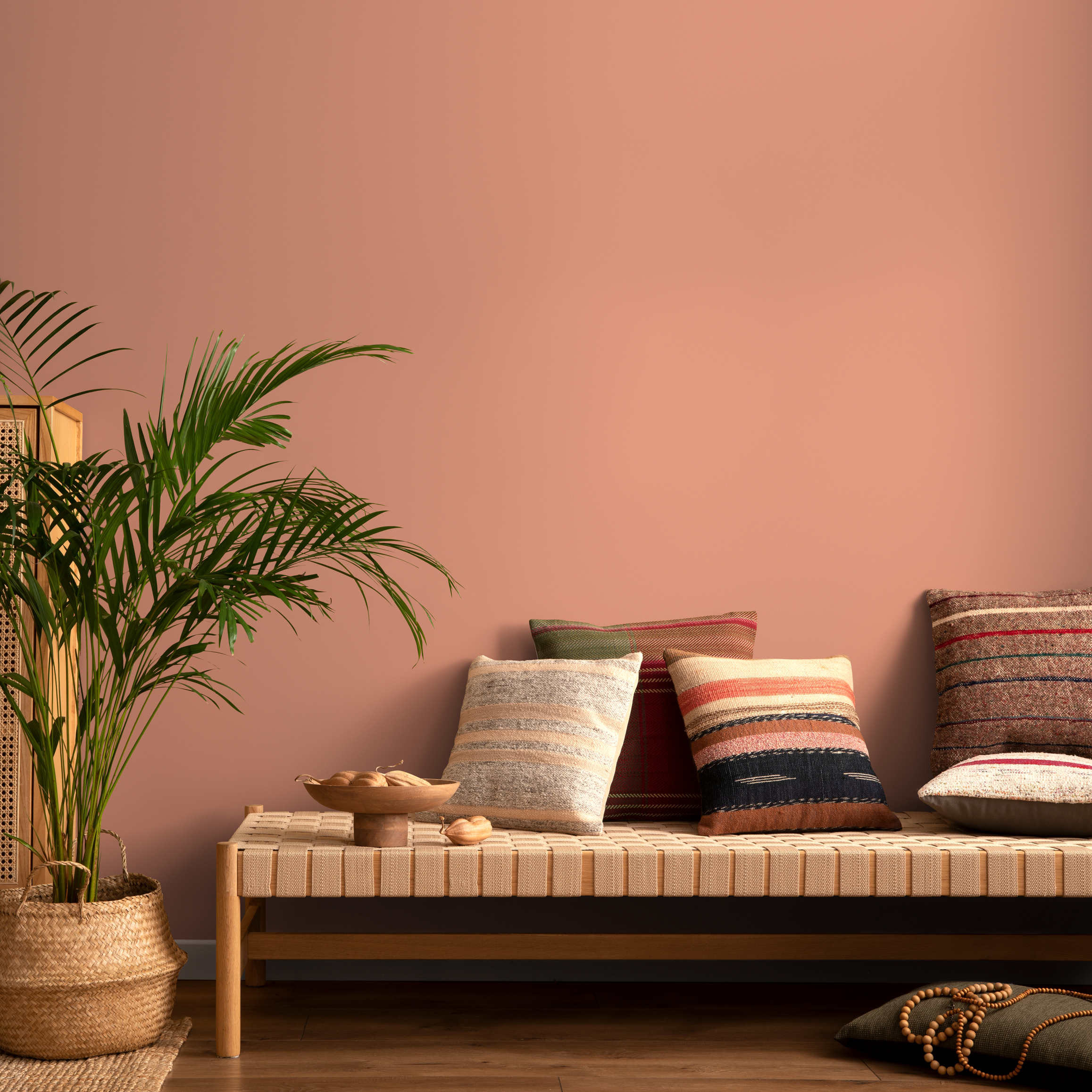 Solid Color Wallpaper In A Dusty Tumbleweed Pink - D461