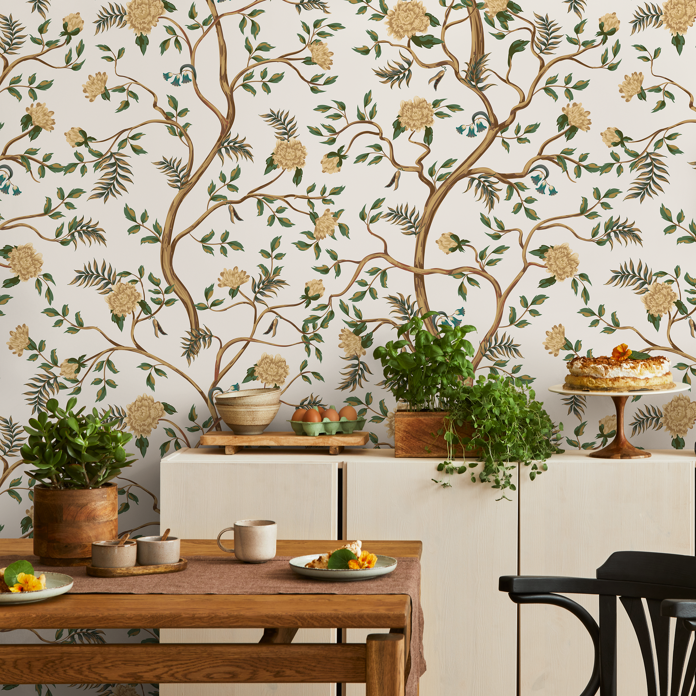 Chinoiserie Wallpaper With Winding Floral Branches In Gold, Green, And Blue - D503