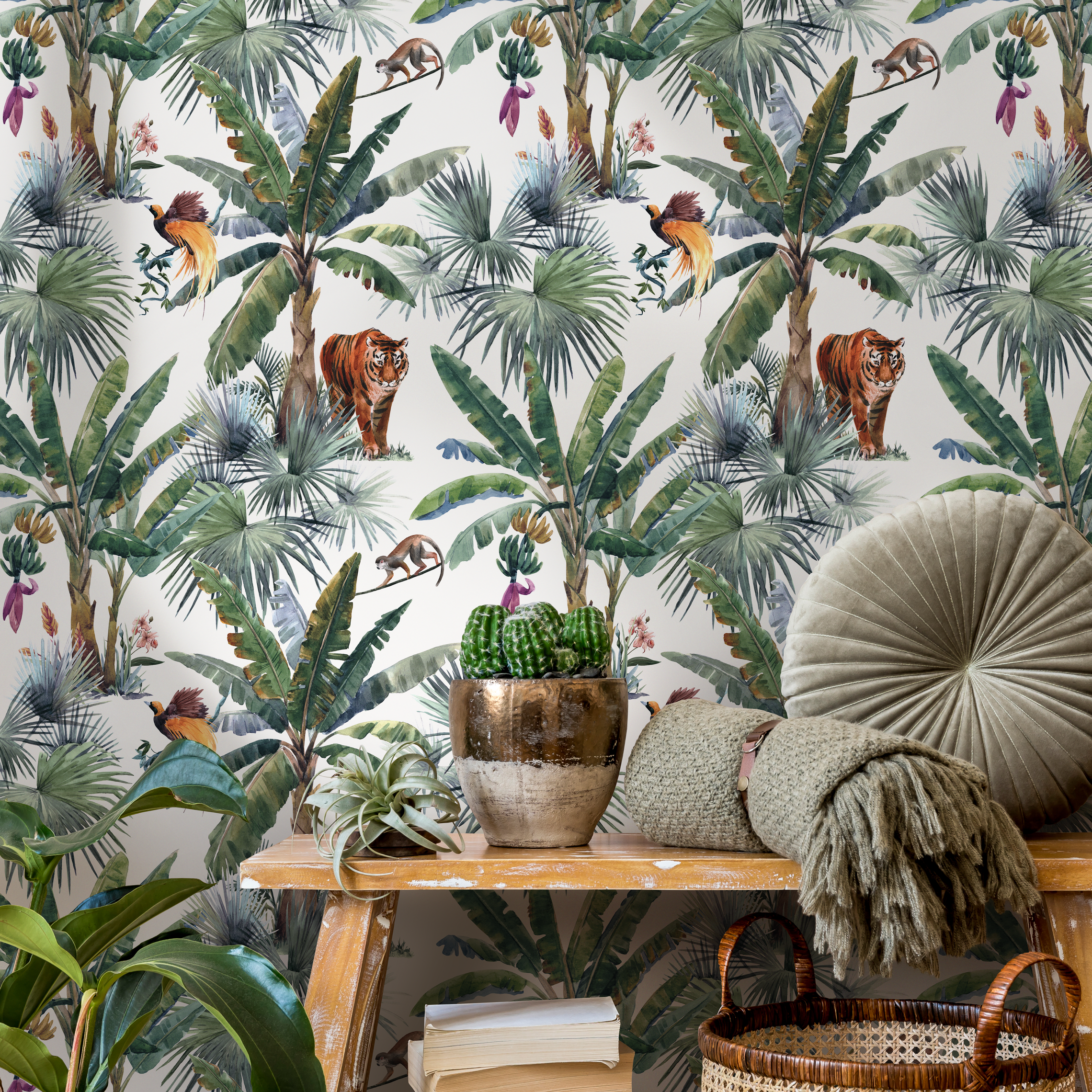 Botanical Wallpaper With A Tropical Jungle Scene In Green And Orange - D645