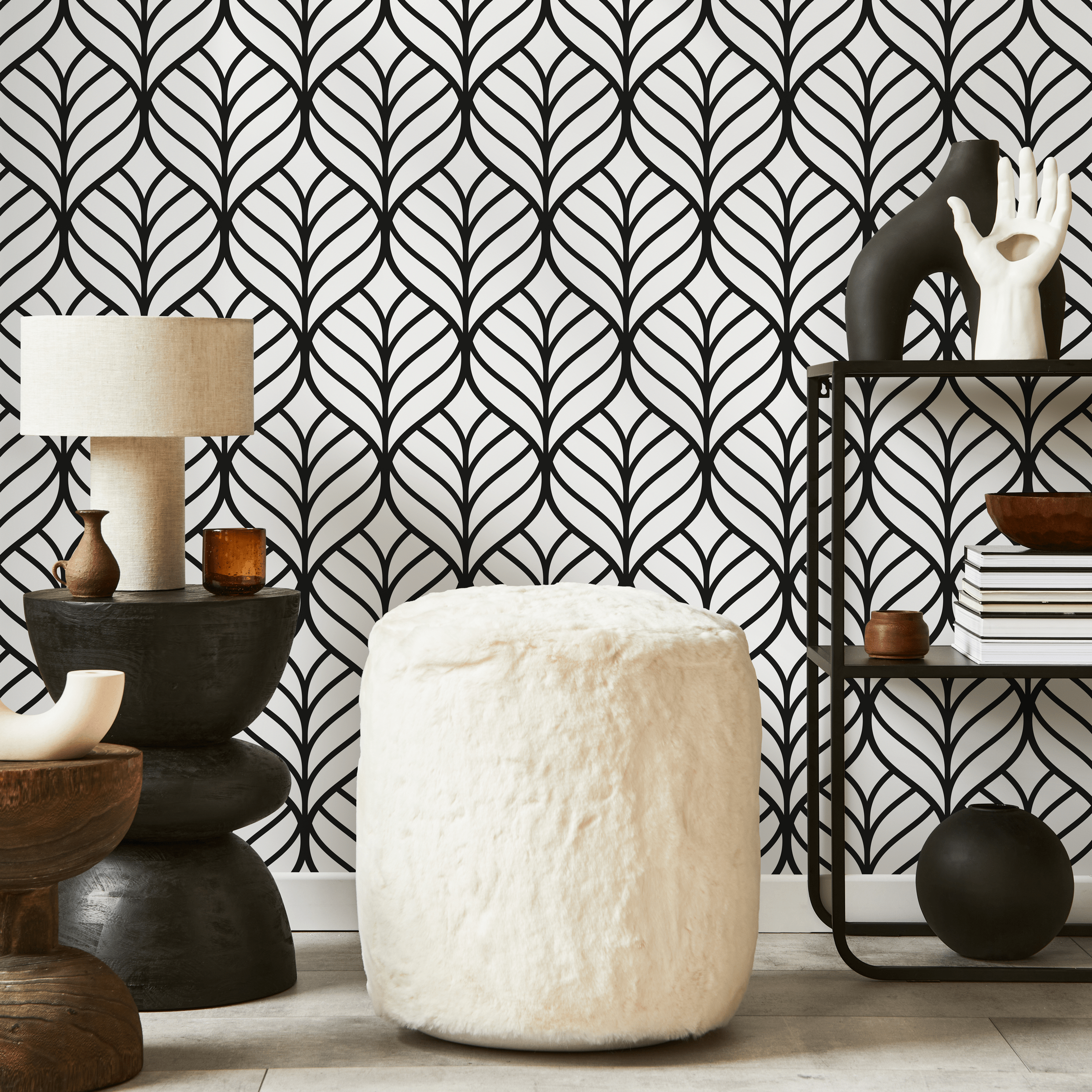 Geometric Wallpaper With A Stylized Leaf Motif In Black And White - D972