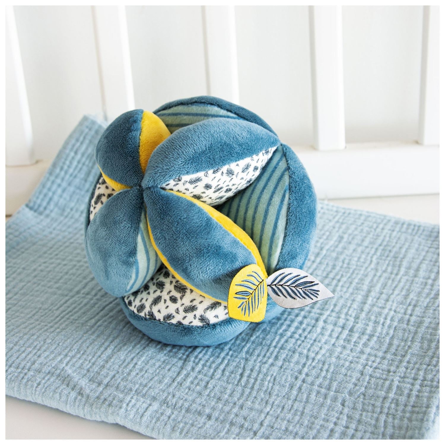 Yoka Sensory Balls With Rattle