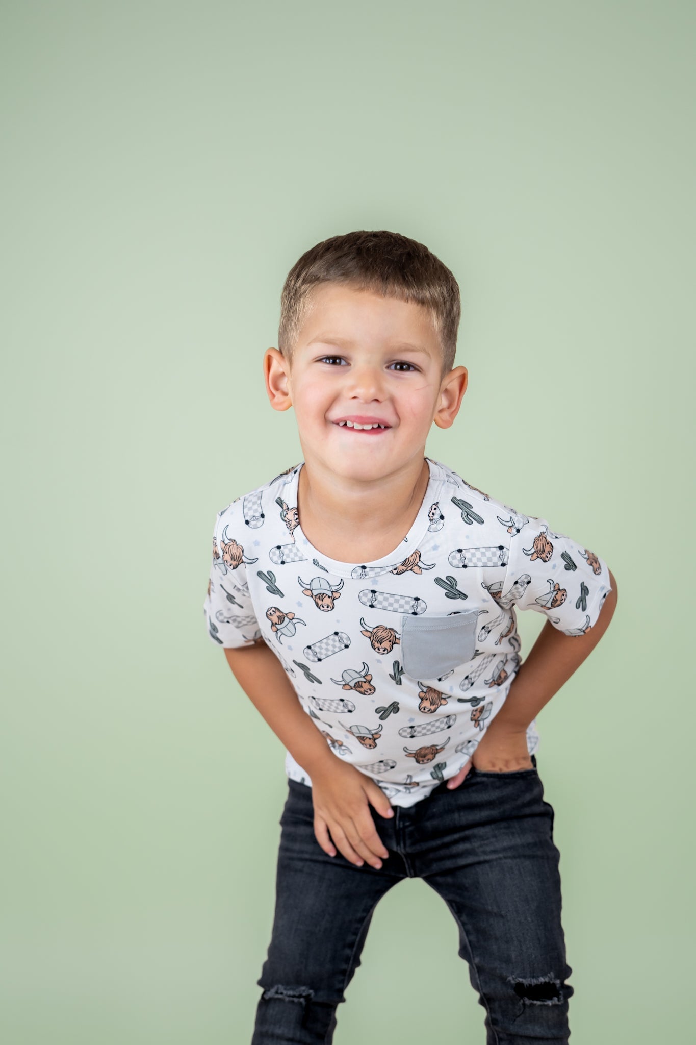 Exclusive Moo-ving Fast Dream Pocket Tee