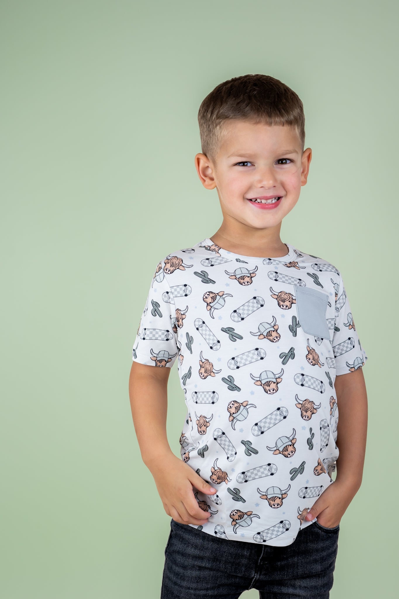 Exclusive Moo-ving Fast Dream Pocket Tee