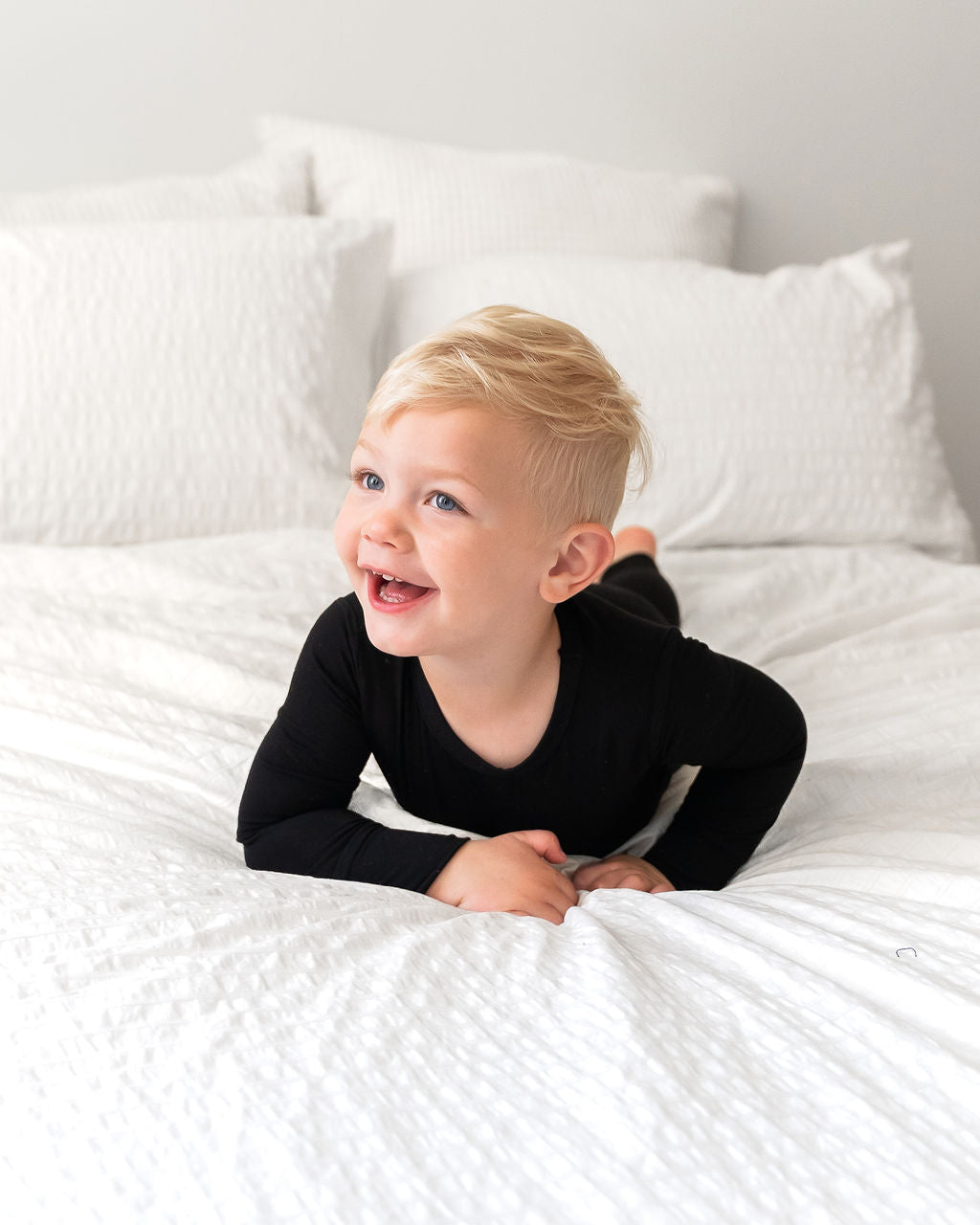 Allie Black Bamboo 2-piece Long Sleeve Set