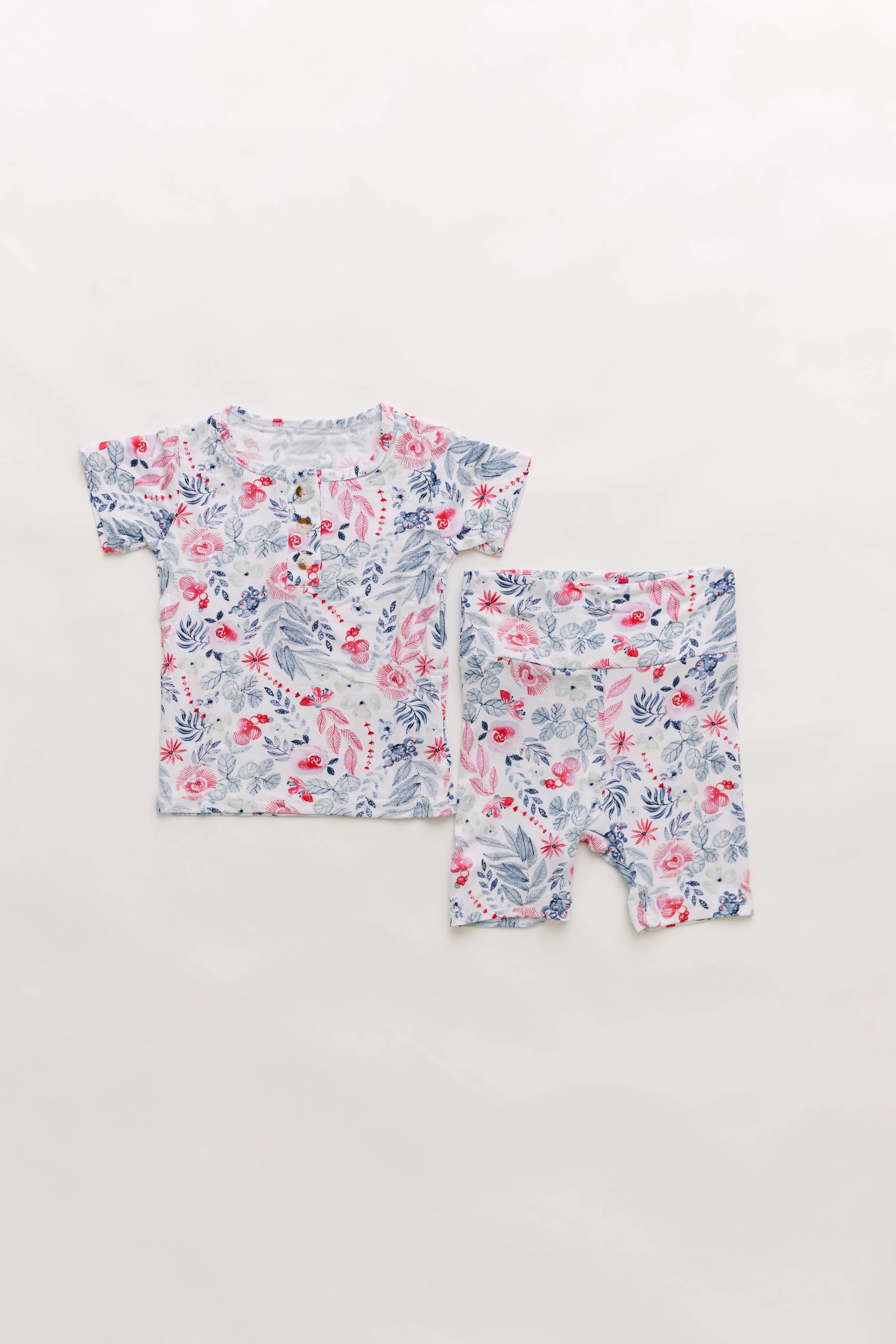 Top And Bottom Shorts Outfit (newborn - 12 Months) Bloom