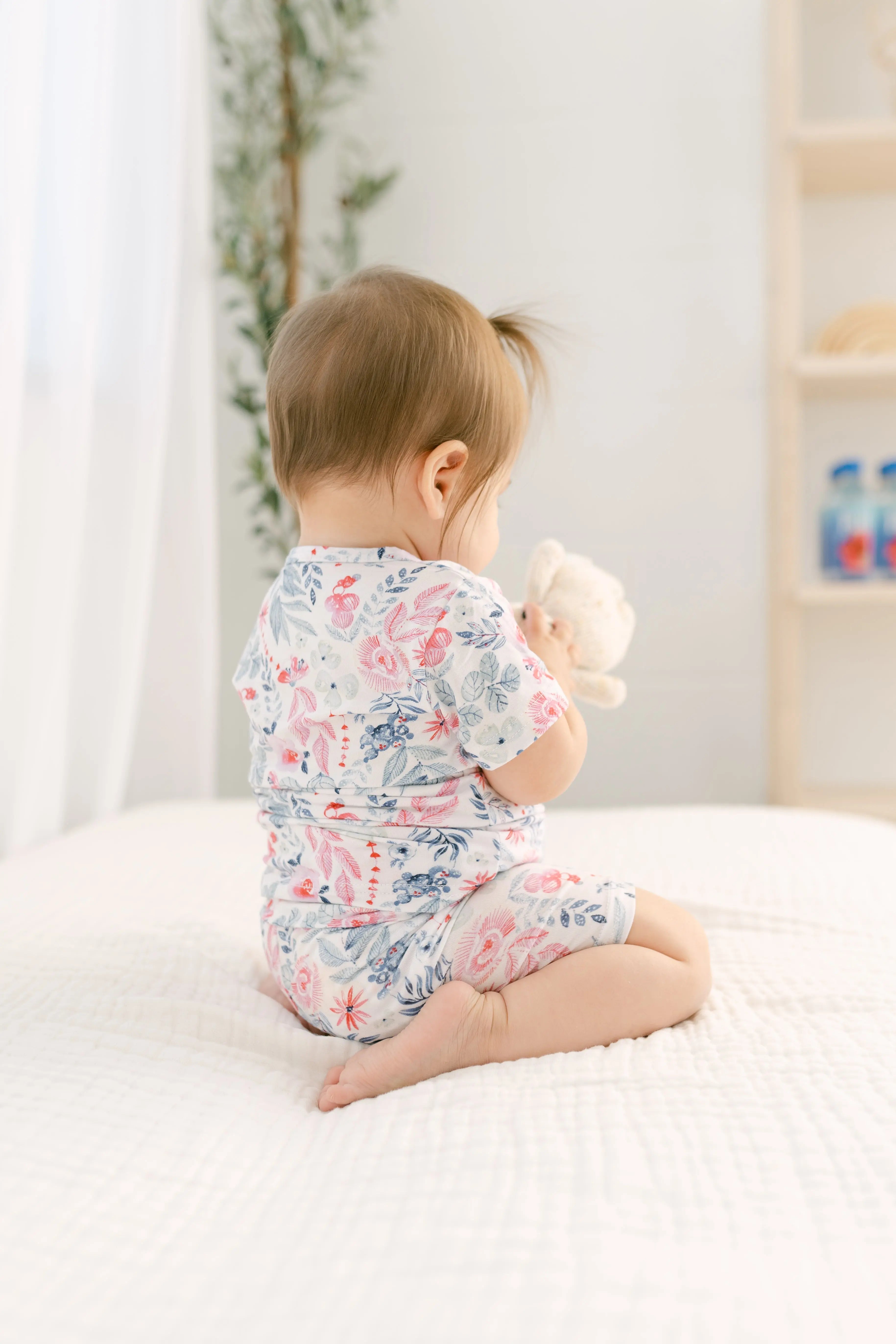Top And Bottom Shorts Outfit (newborn - 12 Months) Bloom