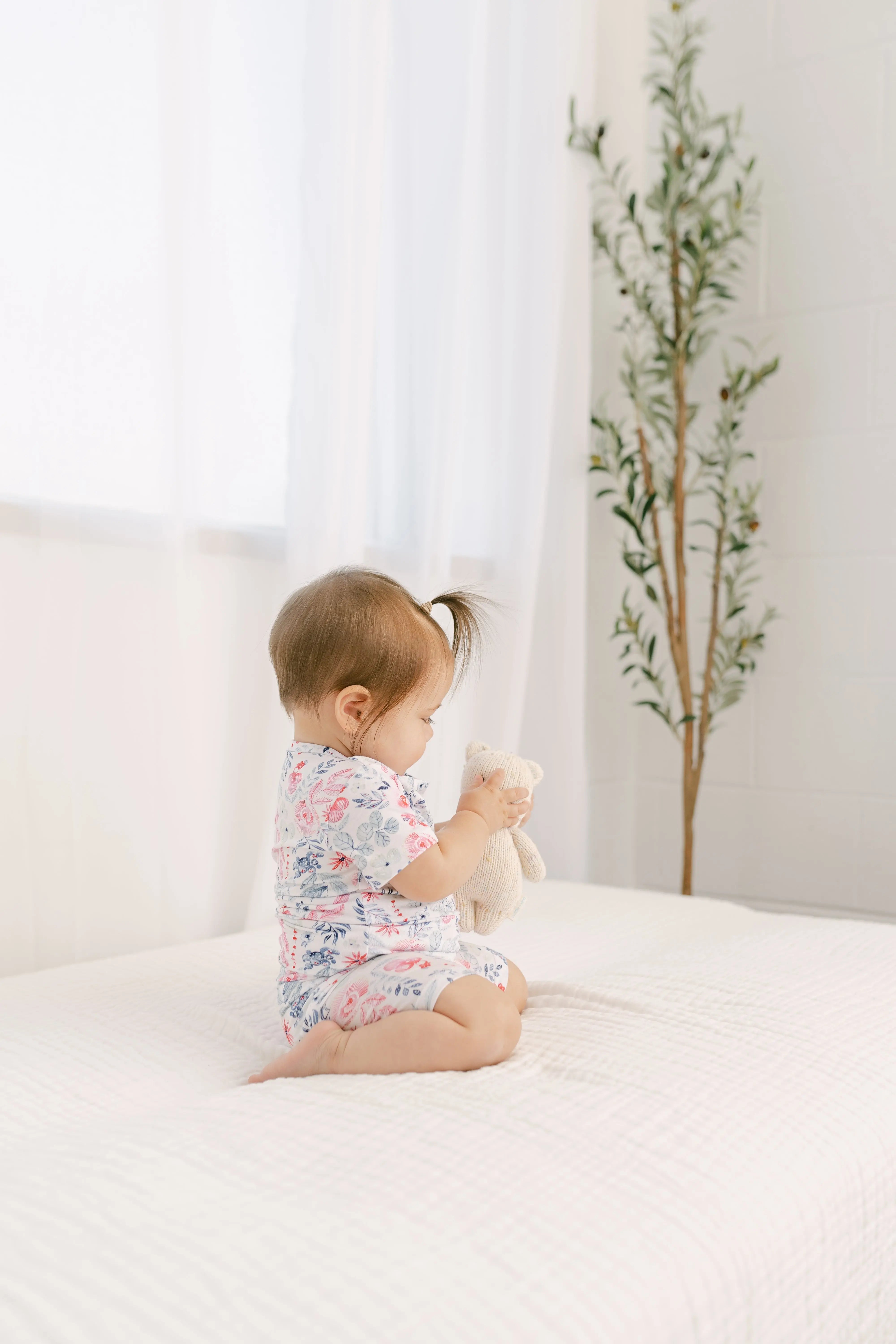 Top And Bottom Shorts Outfit (newborn - 12 Months) Bloom