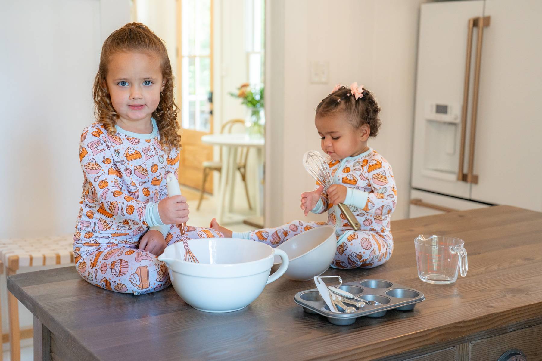 Holiday Baking | Two-piece Set